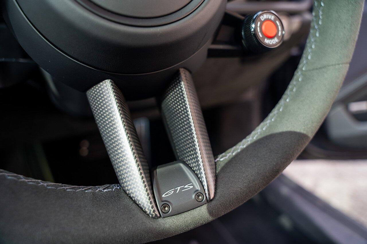 Porsche 911 view 58