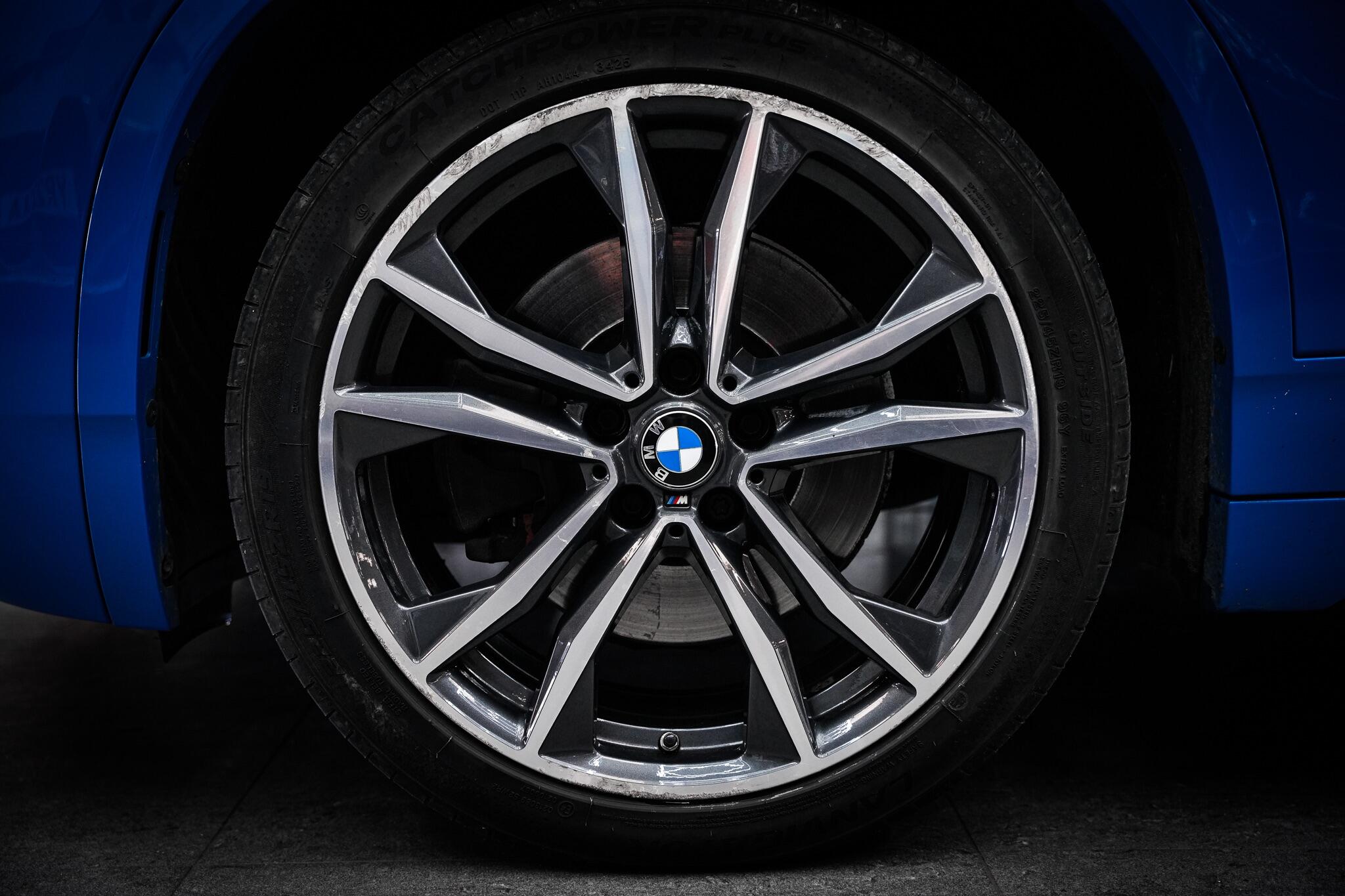 BMW X2 view 29