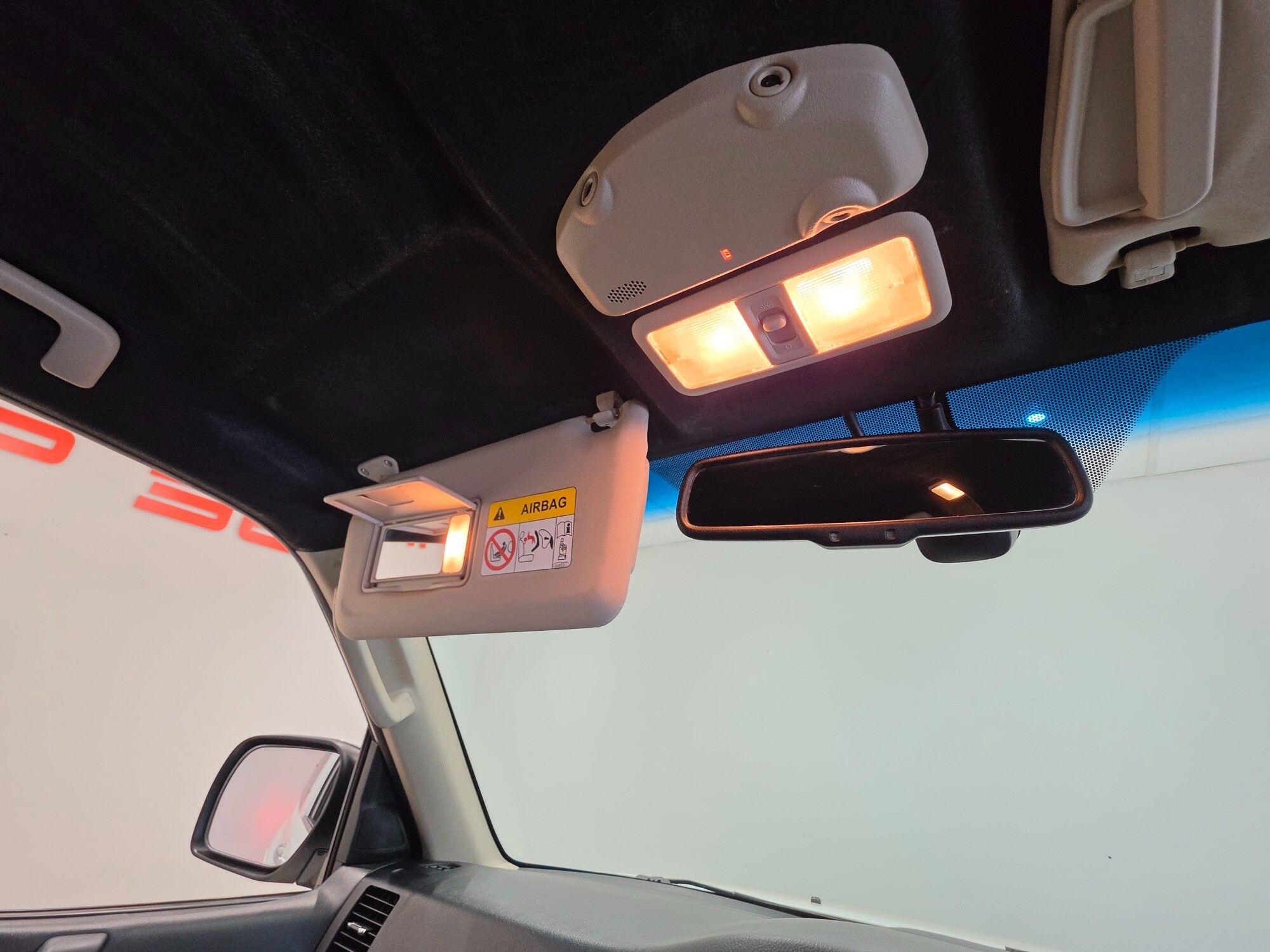 Mitsubishi Shogun view 21