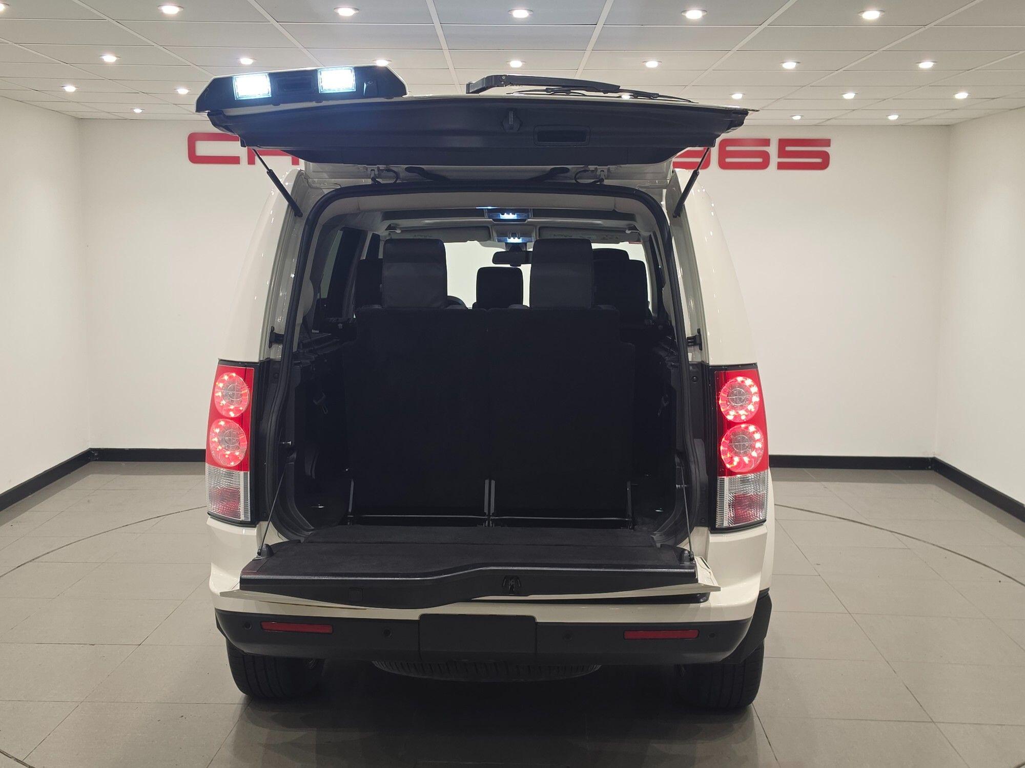Land Rover Discovery view 46