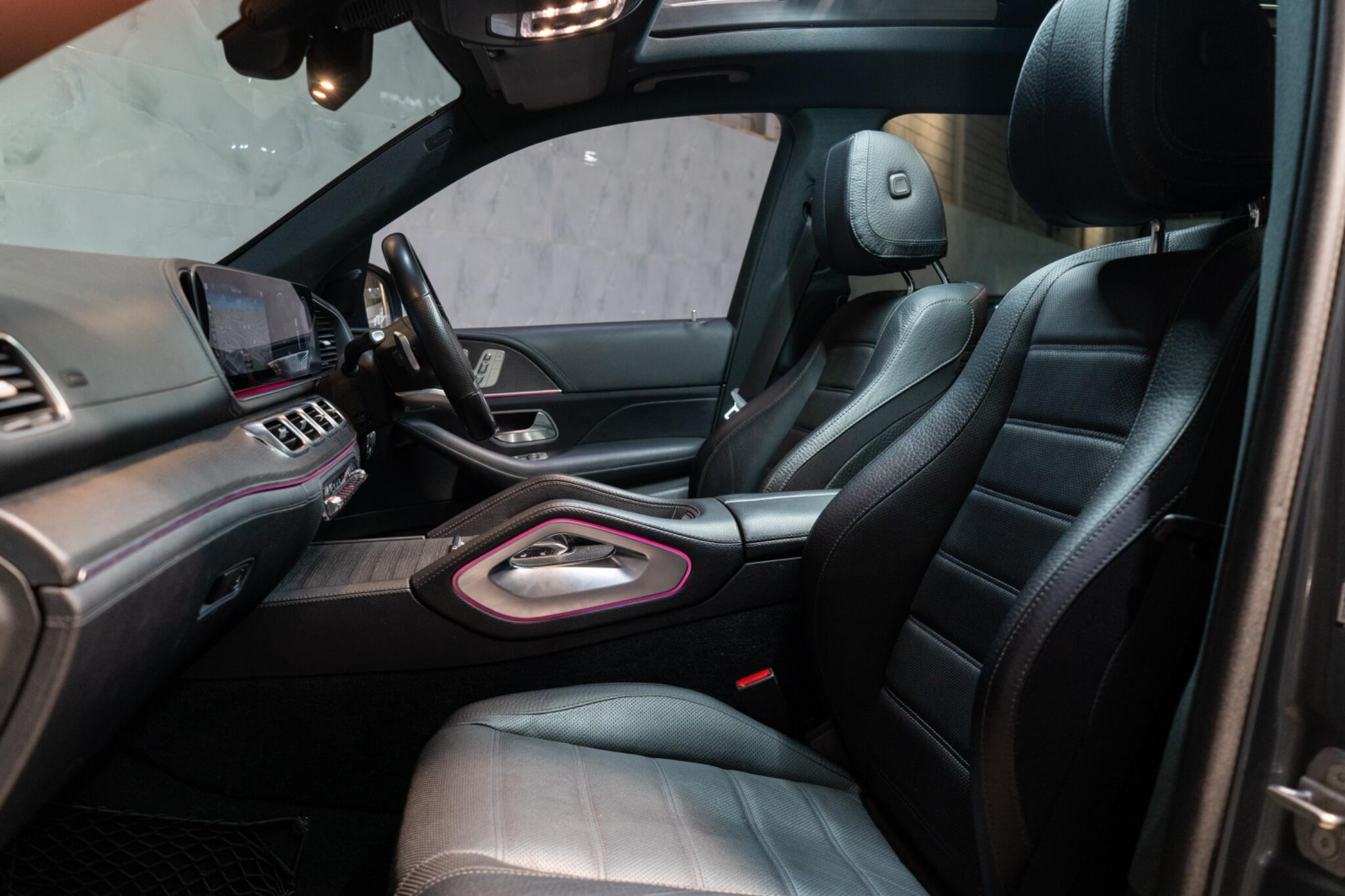Mercedes-Benz GLS view 48