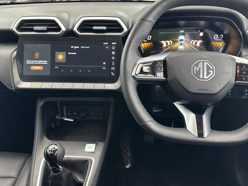 MG MG ZS view 6
