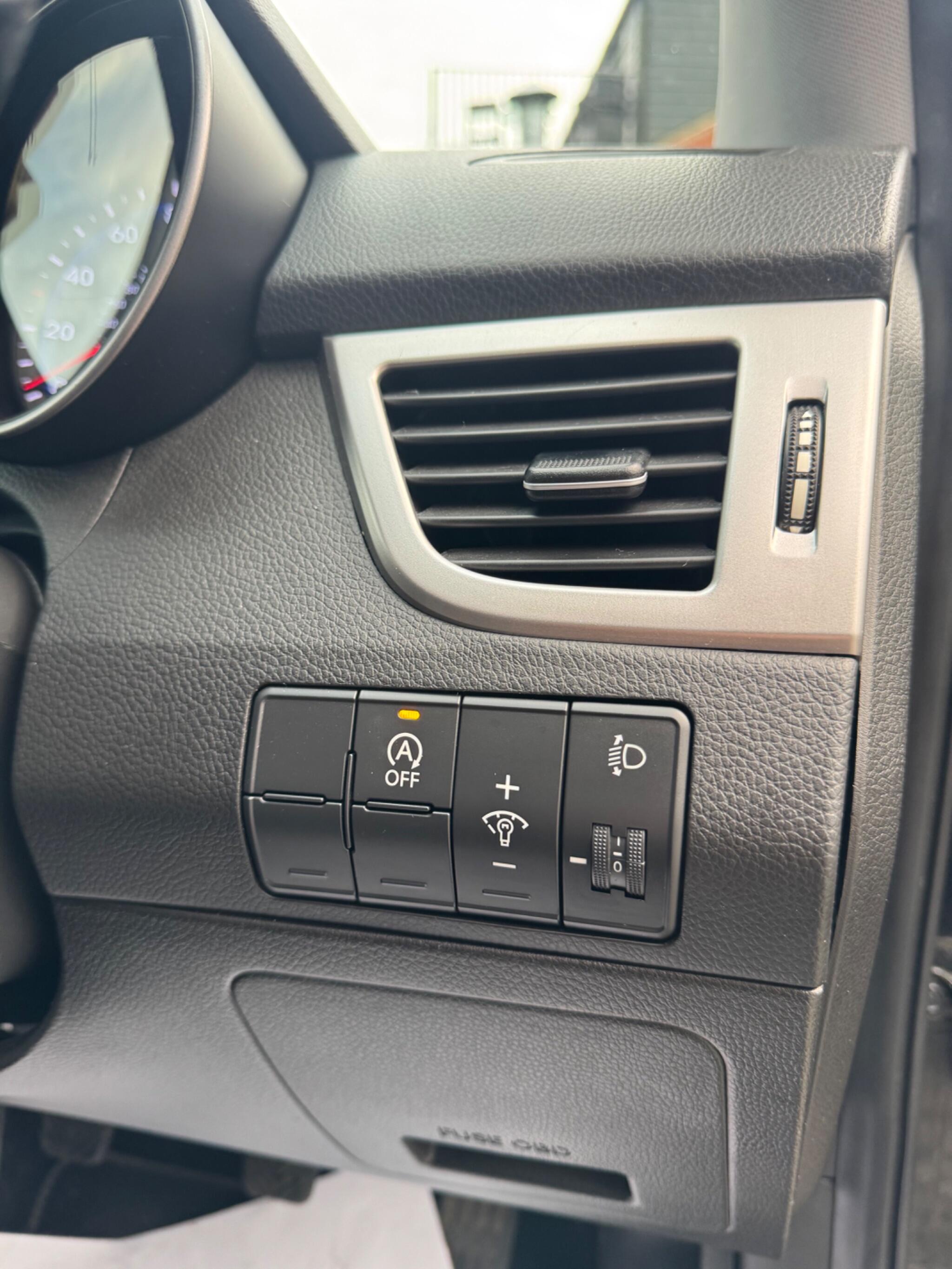 2016 Hyundai i30 1.6 CRDi Blue Drive SE Nav Euro 6 (s/s) 5dr image 49