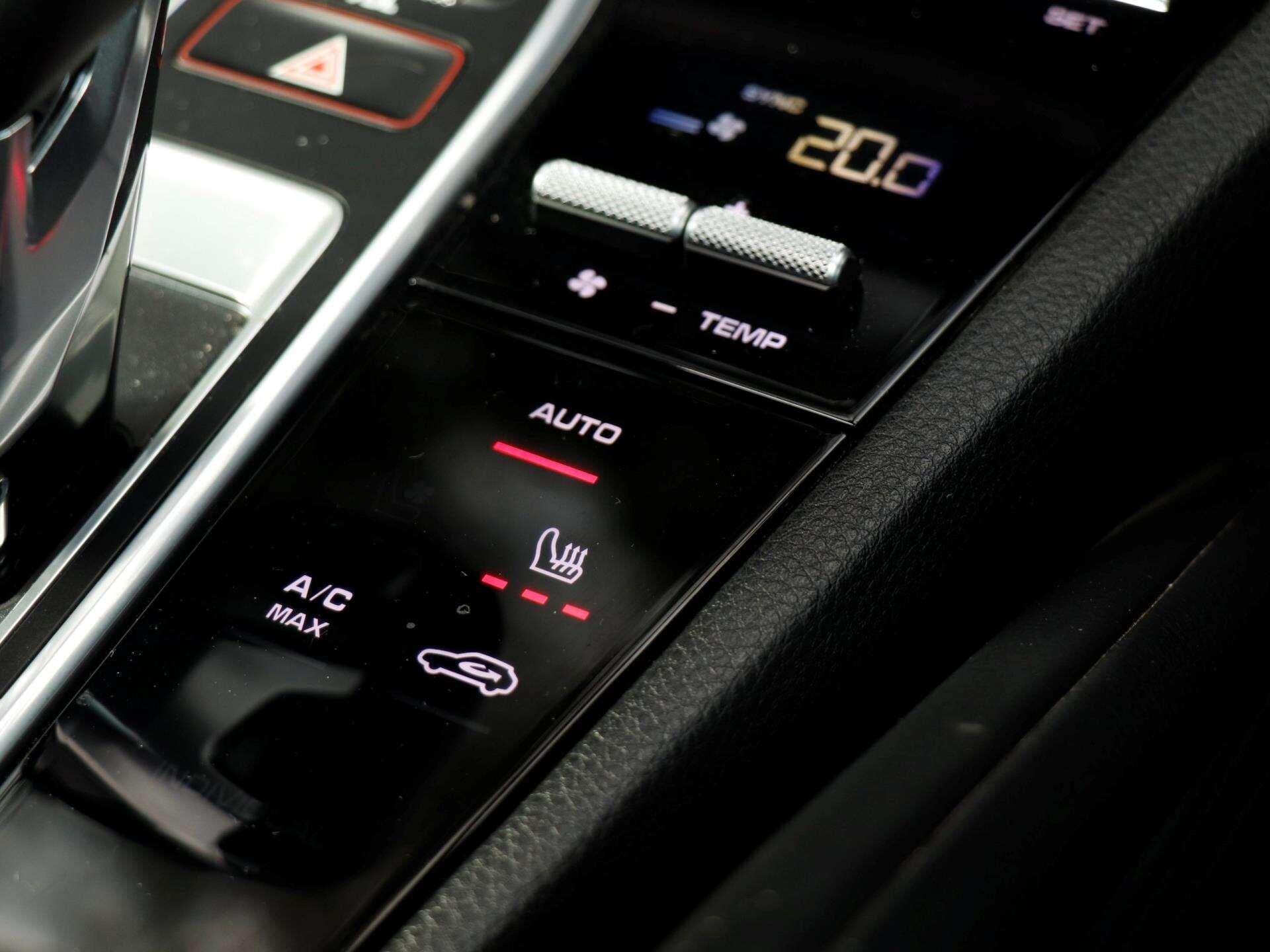 Porsche Cayenne view 19