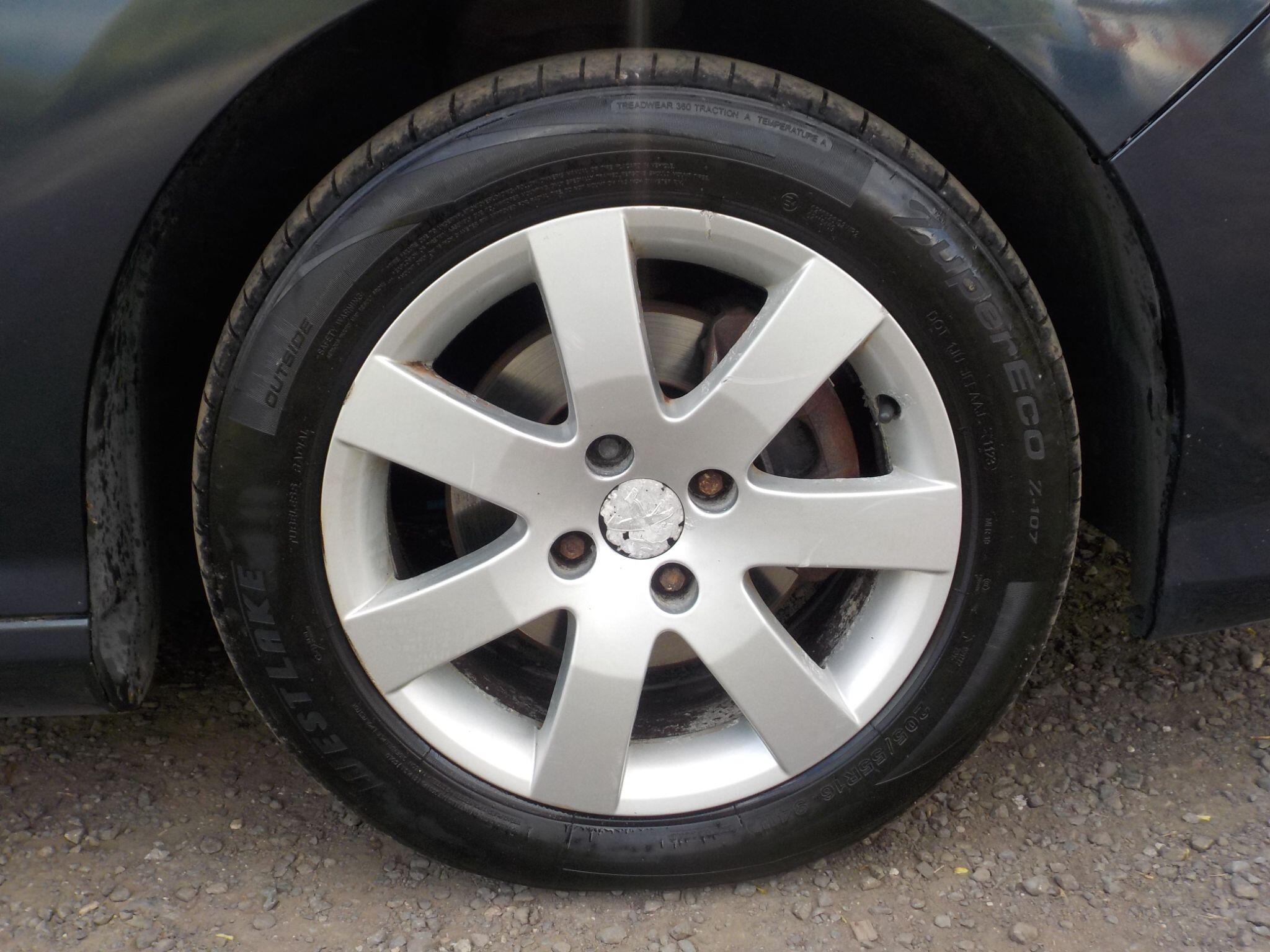 Peugeot 308 1.6 e-HDi SR Euro 5 (s/s) 5dr