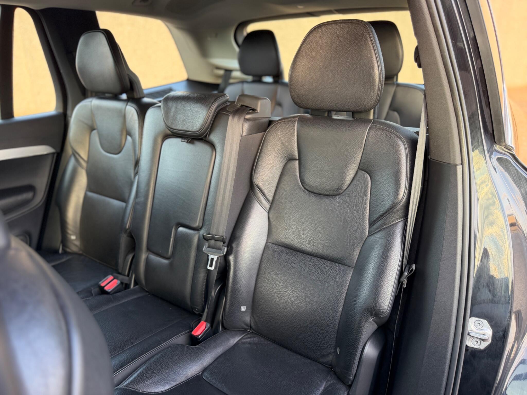Volvo XC90 view 20
