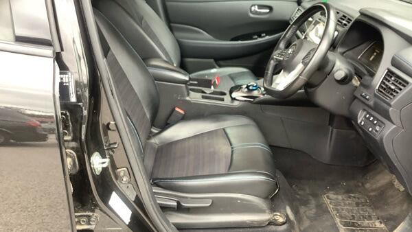 Nissan Leaf view 3