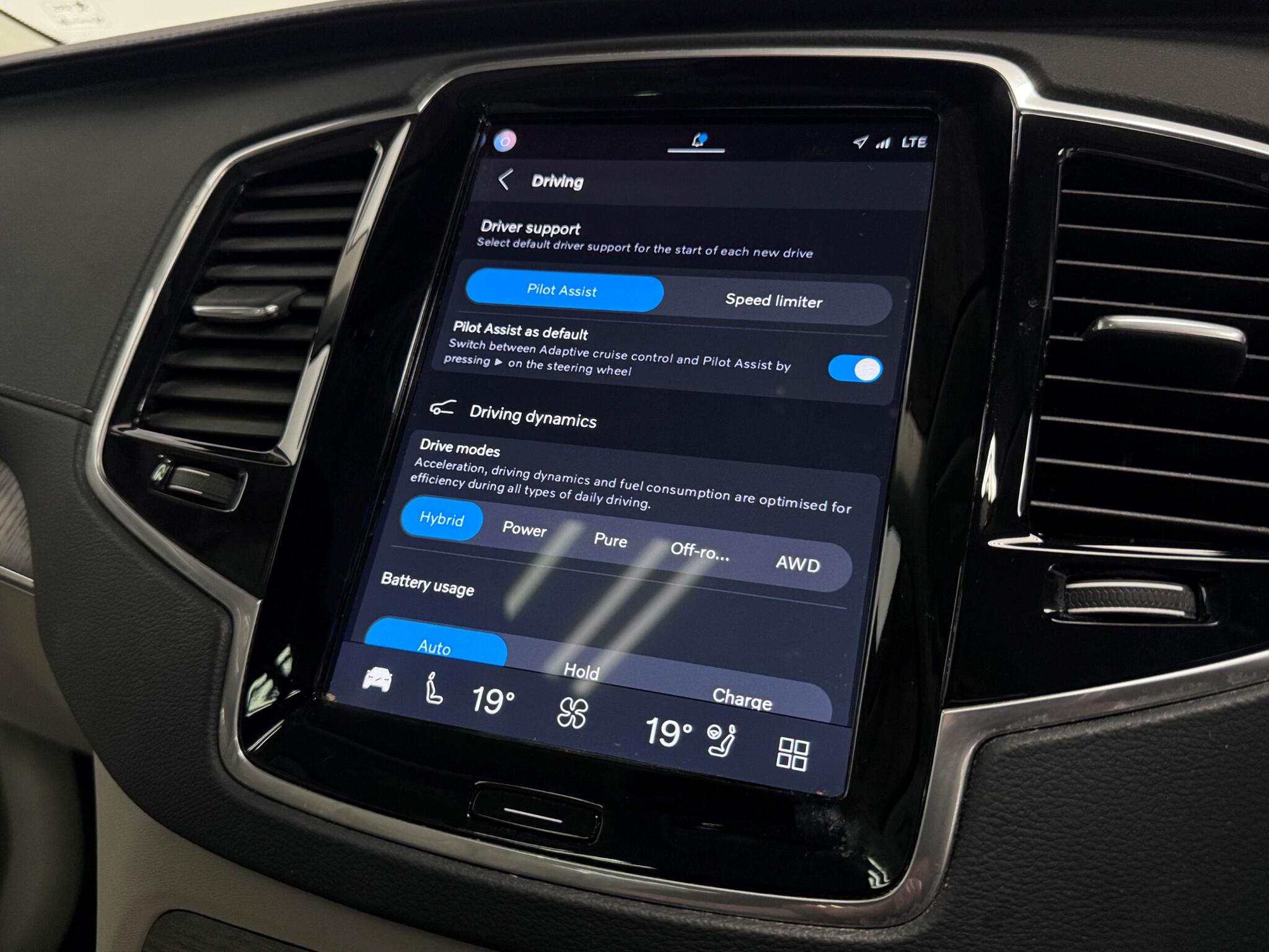 Volvo XC90 view 55