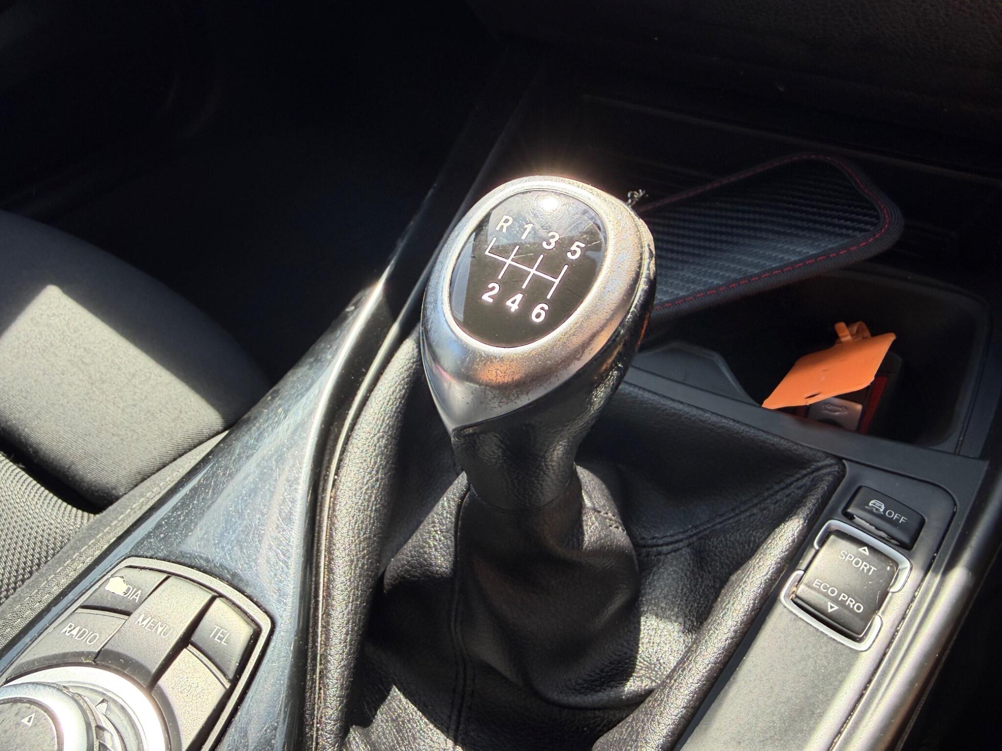 BMW 1 Series view 32