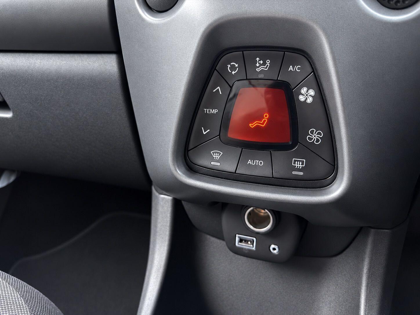 Toyota Aygo view 21