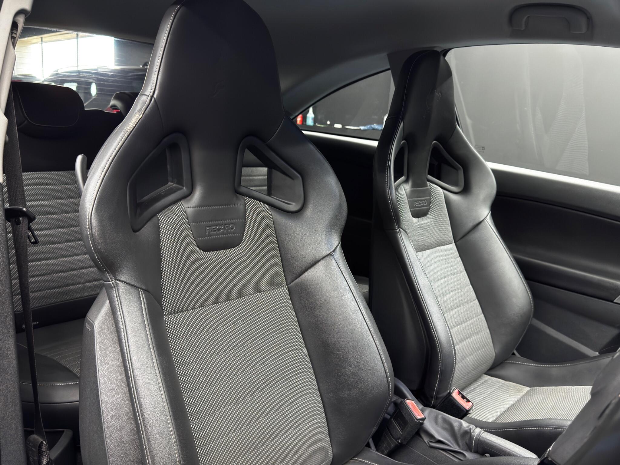 Vauxhall Corsa view 12