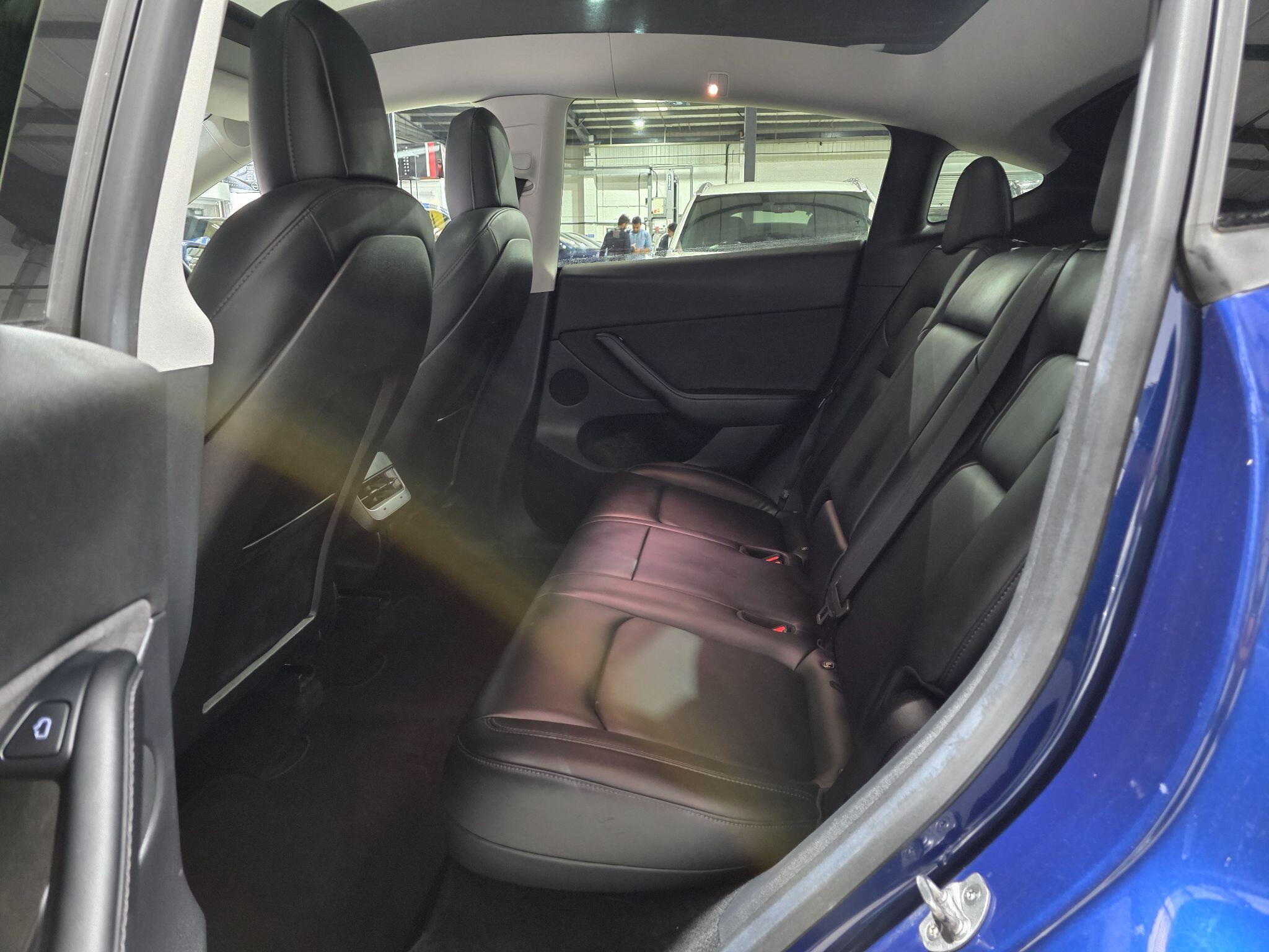 Tesla Model Y view 26