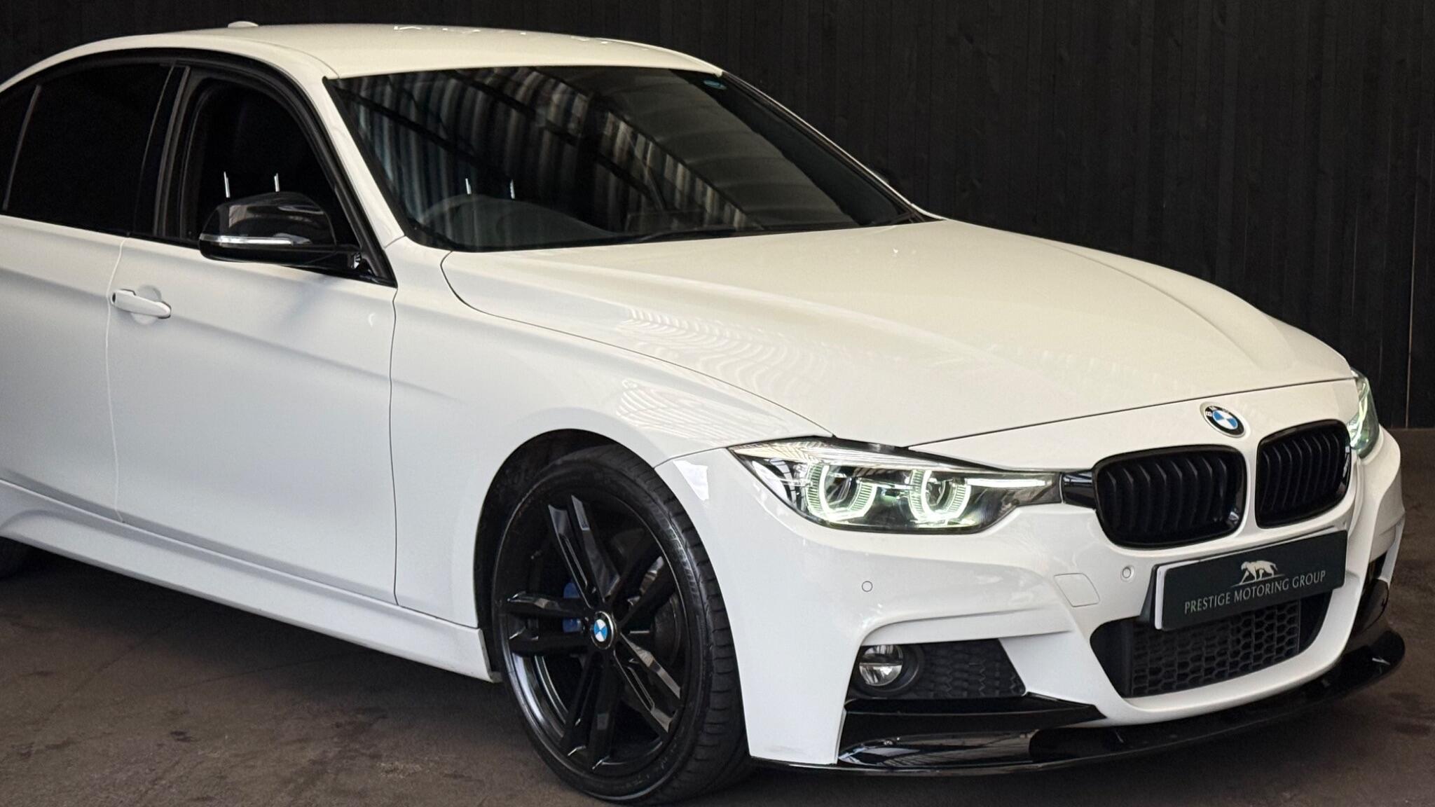 BMW 3 Series view 5