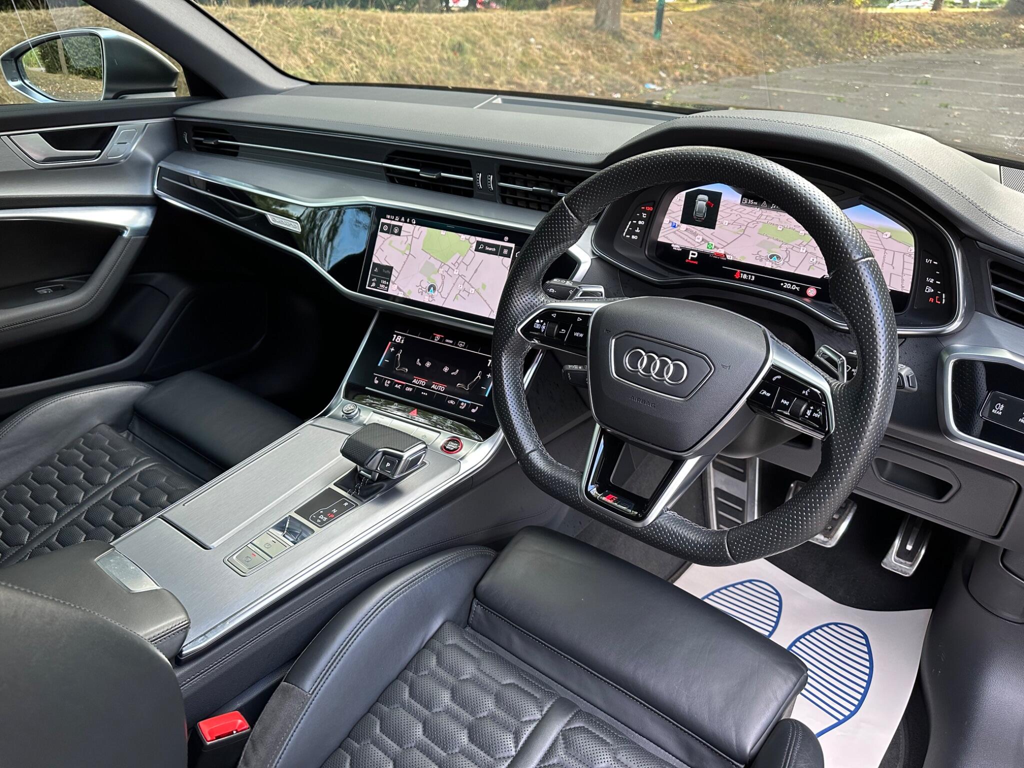 Audi RS6 view 15
