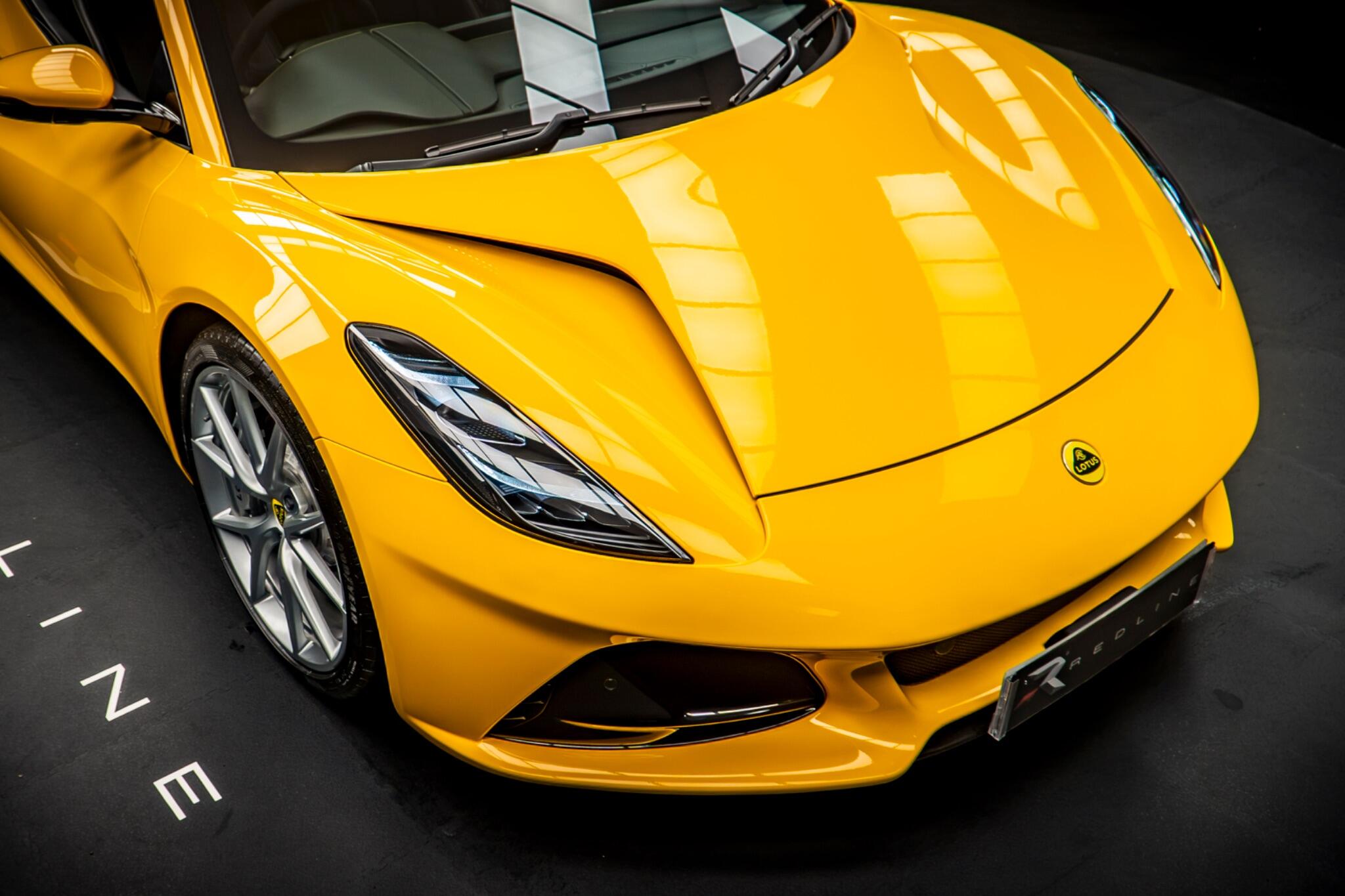 Lotus Emira view 11