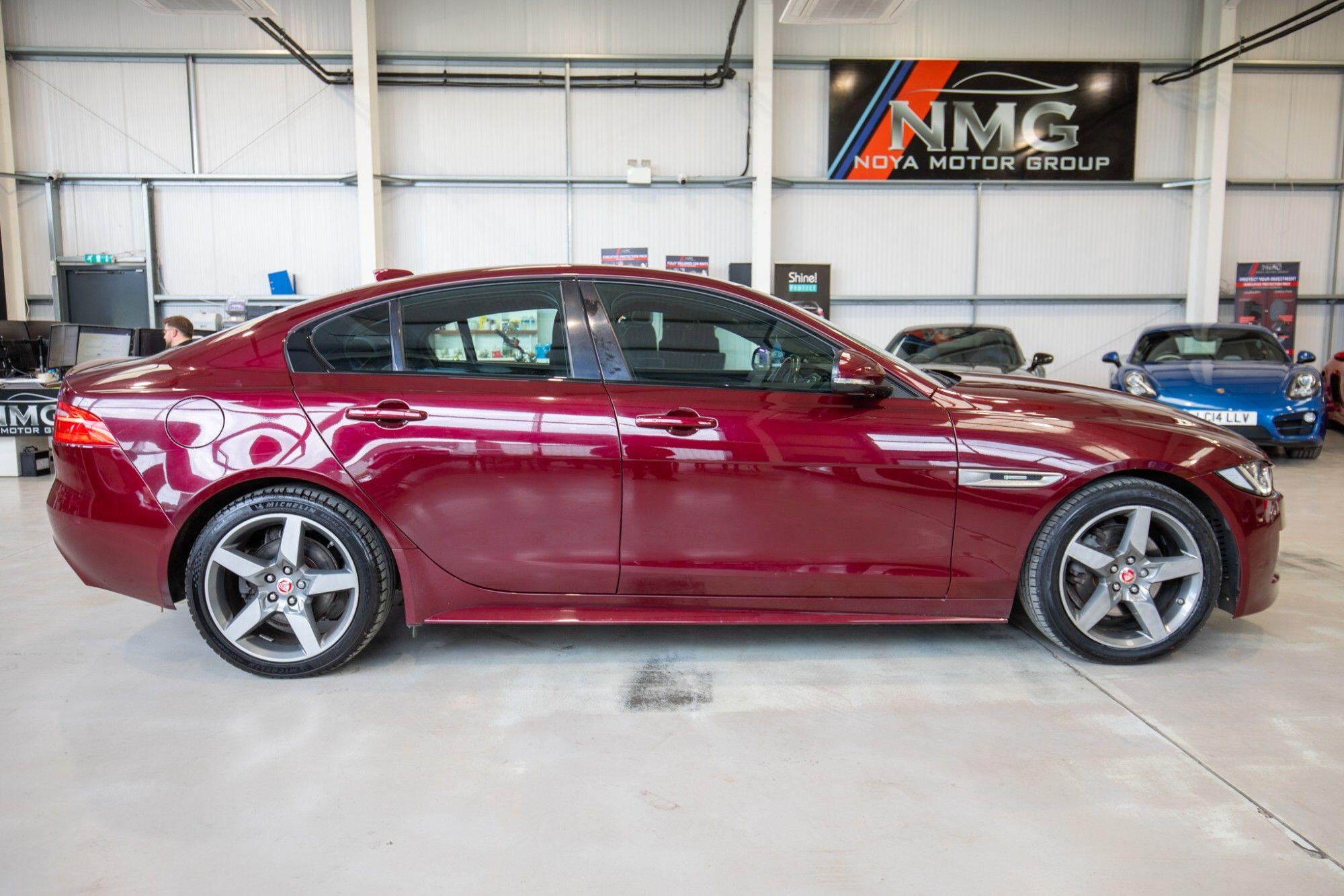 Jaguar Xe view 9