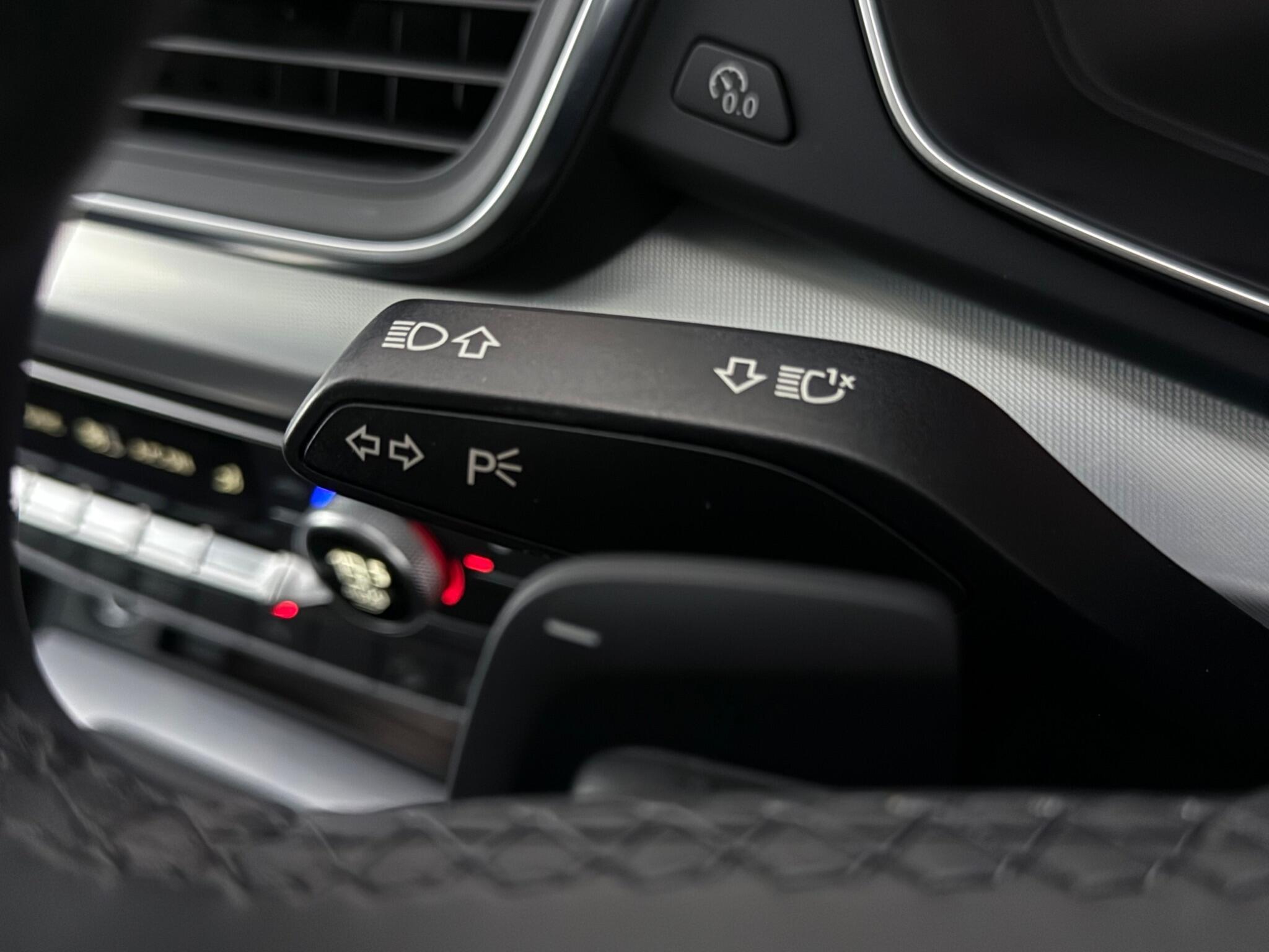 Audi Q5 view 19