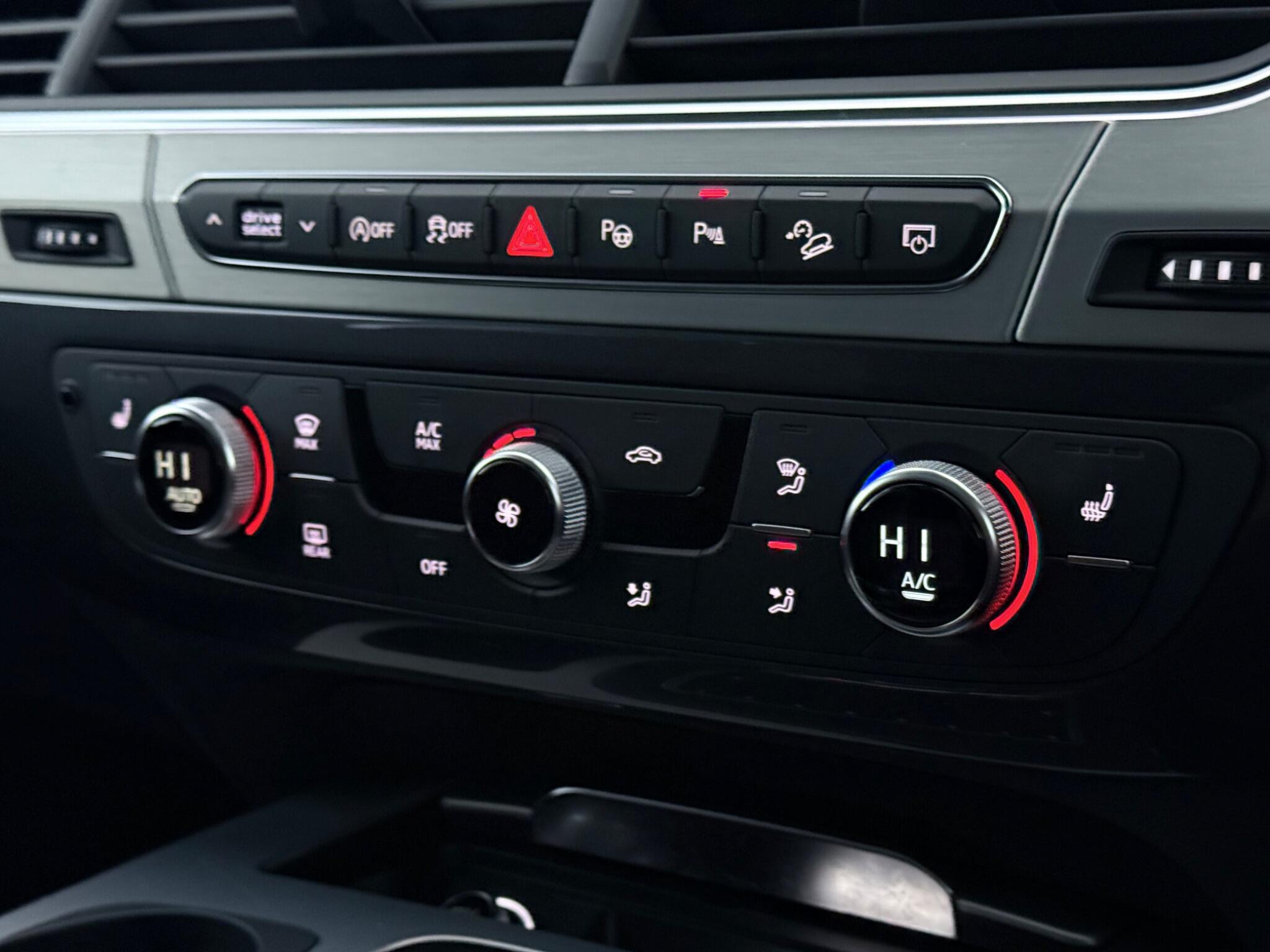 Audi Q7 view 25