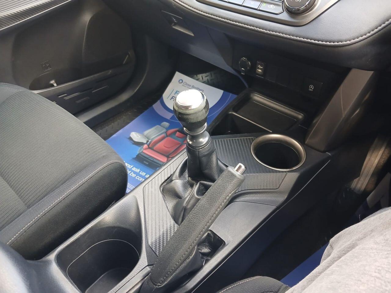 Toyota RAV4 view 18
