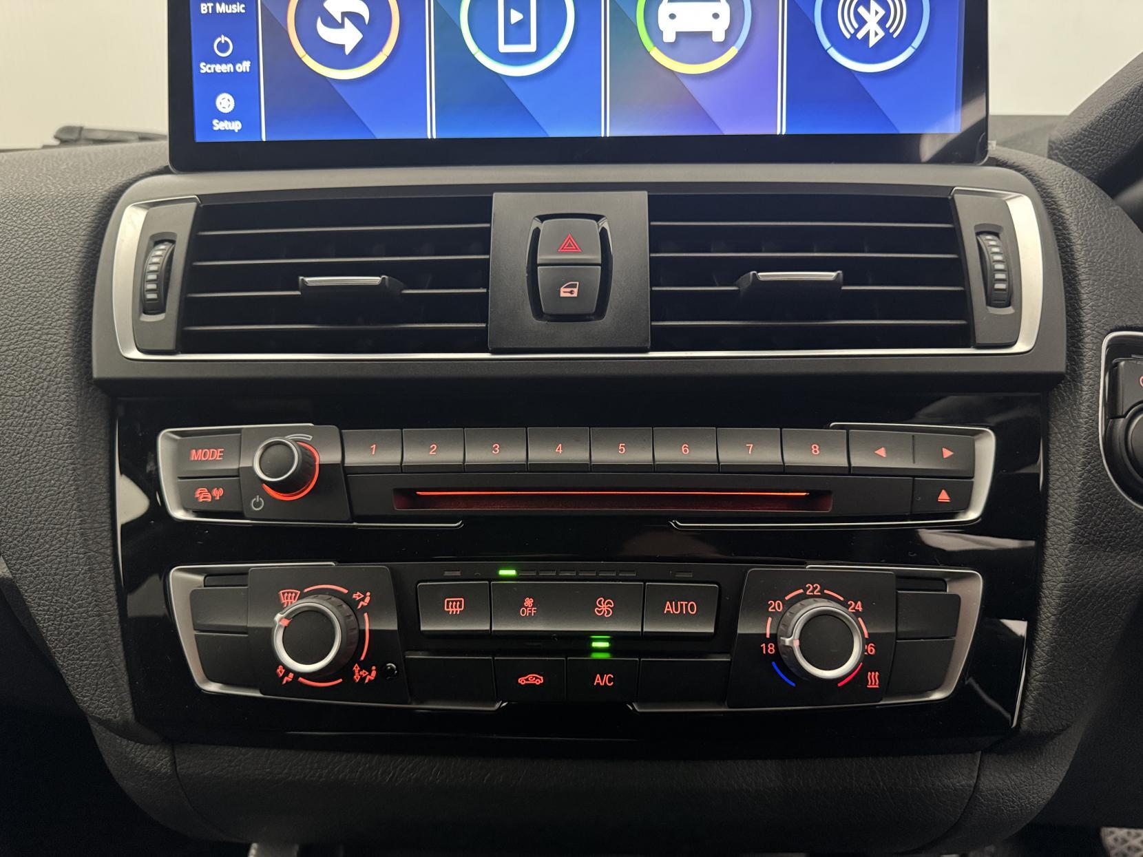 BMW 1 Series view 45