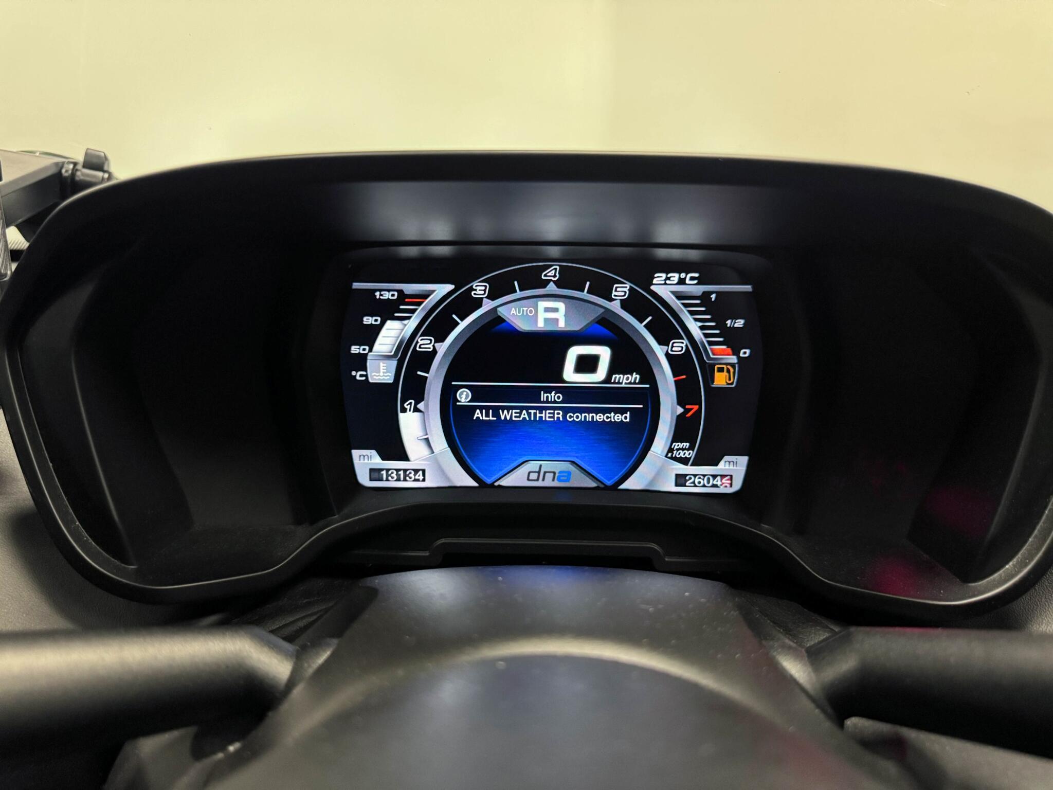 Alfa Romeo 4c view 37