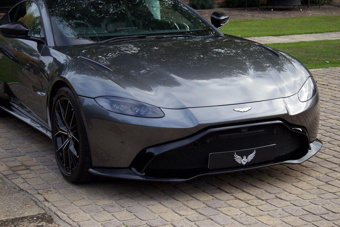 Aston Martin Vantage view 24