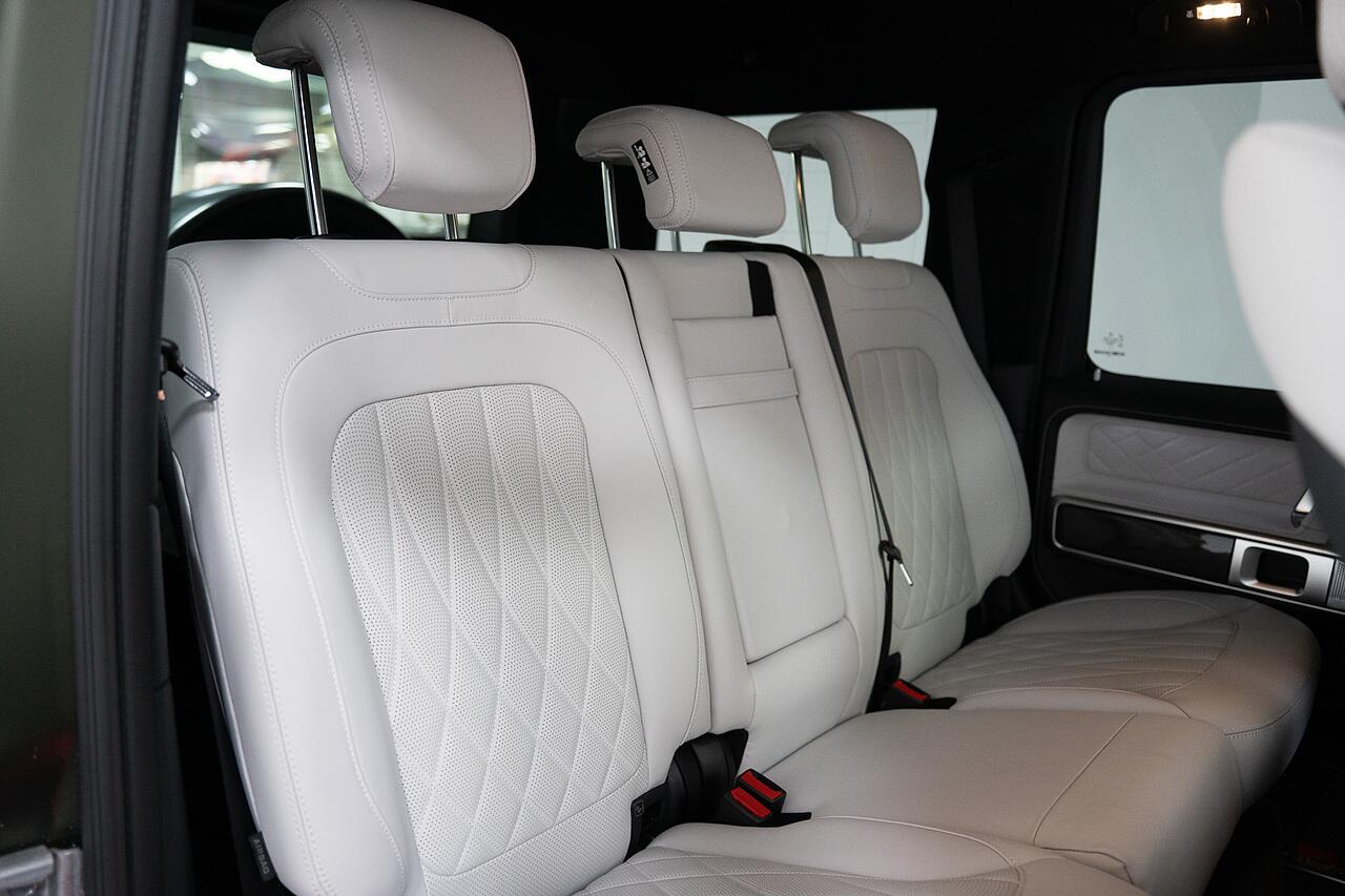Mercedes-Benz G-Class view 37
