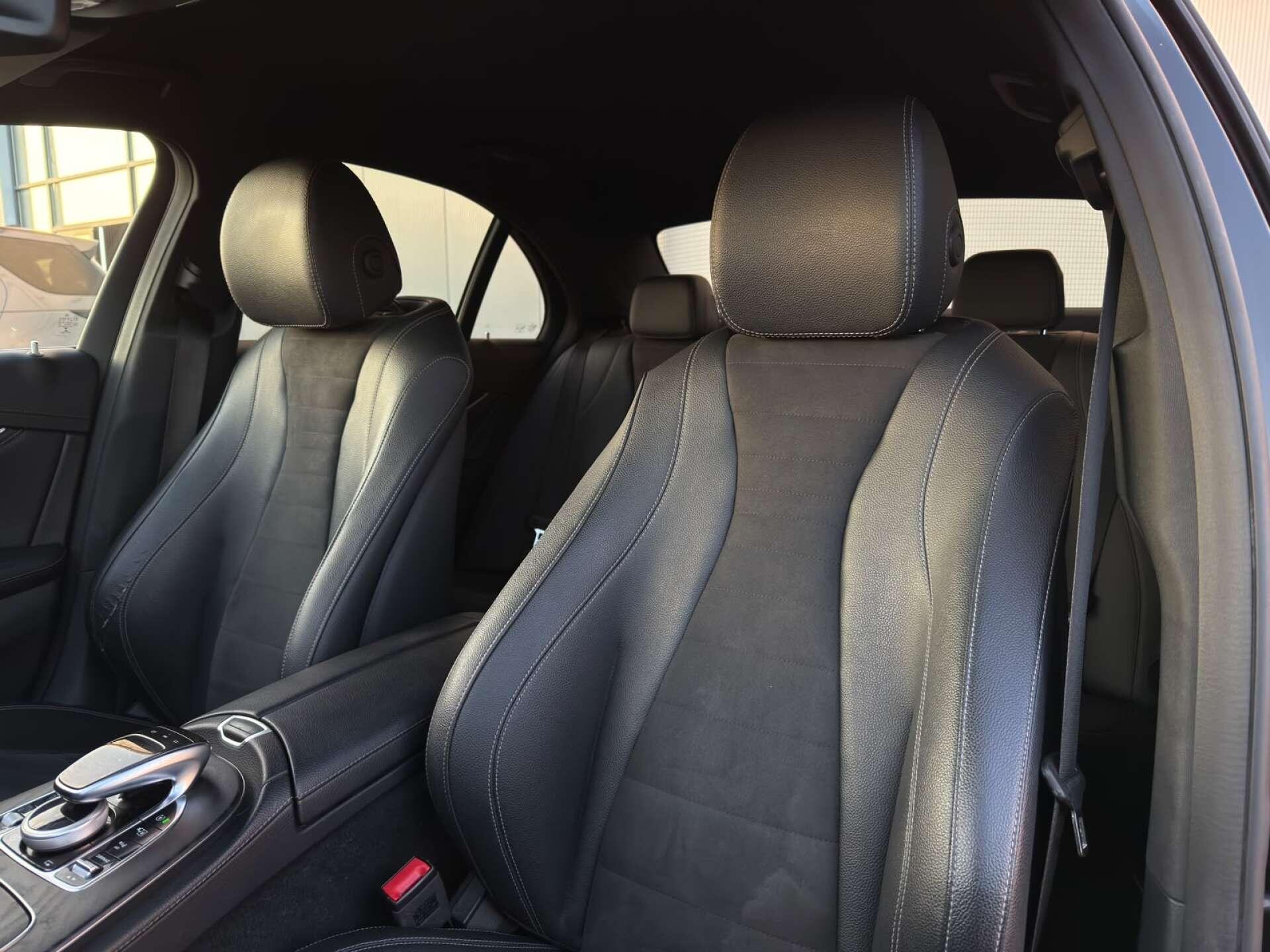 Mercedes-Benz E Class view 46