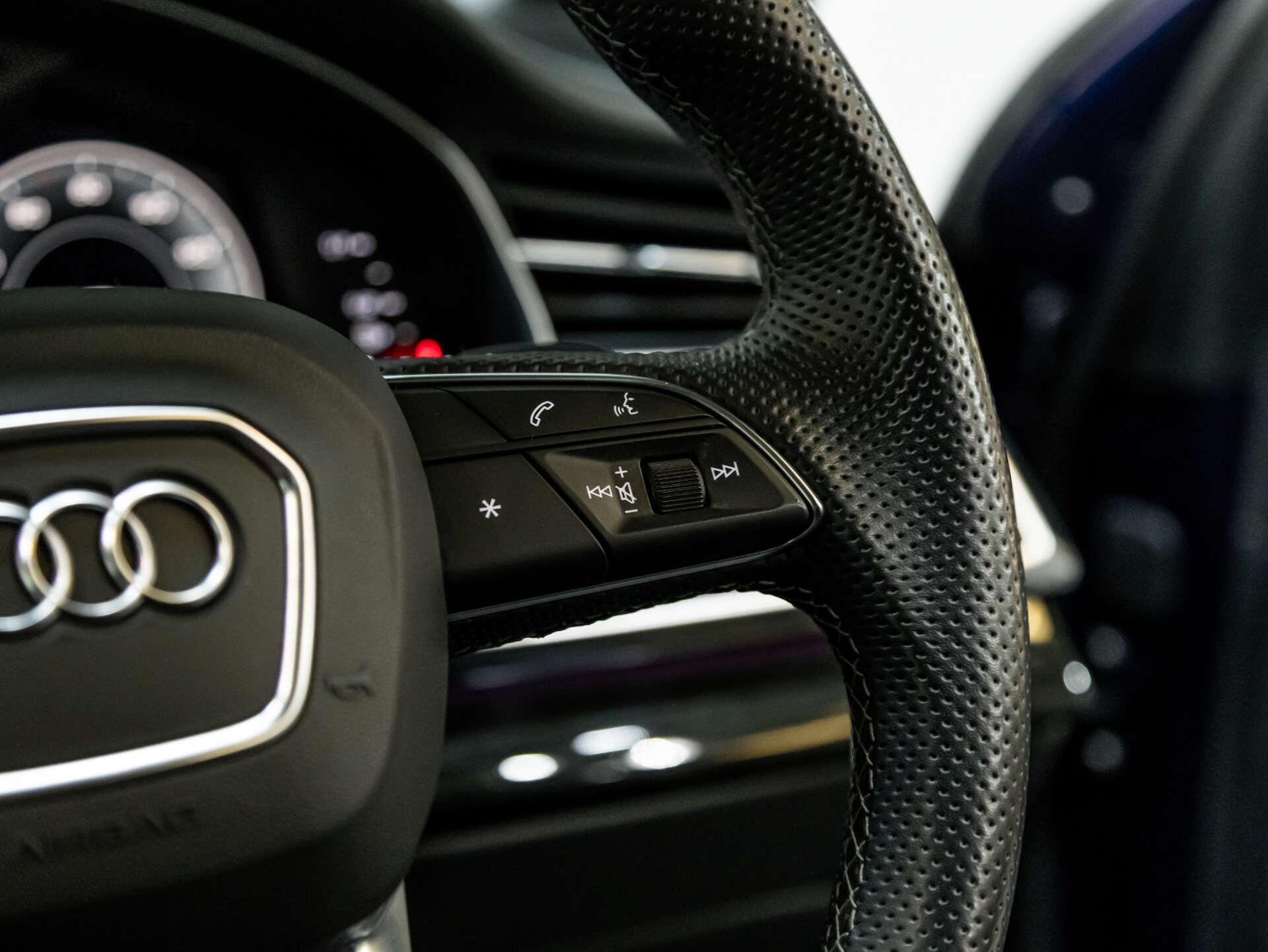 Audi Q7 view 35