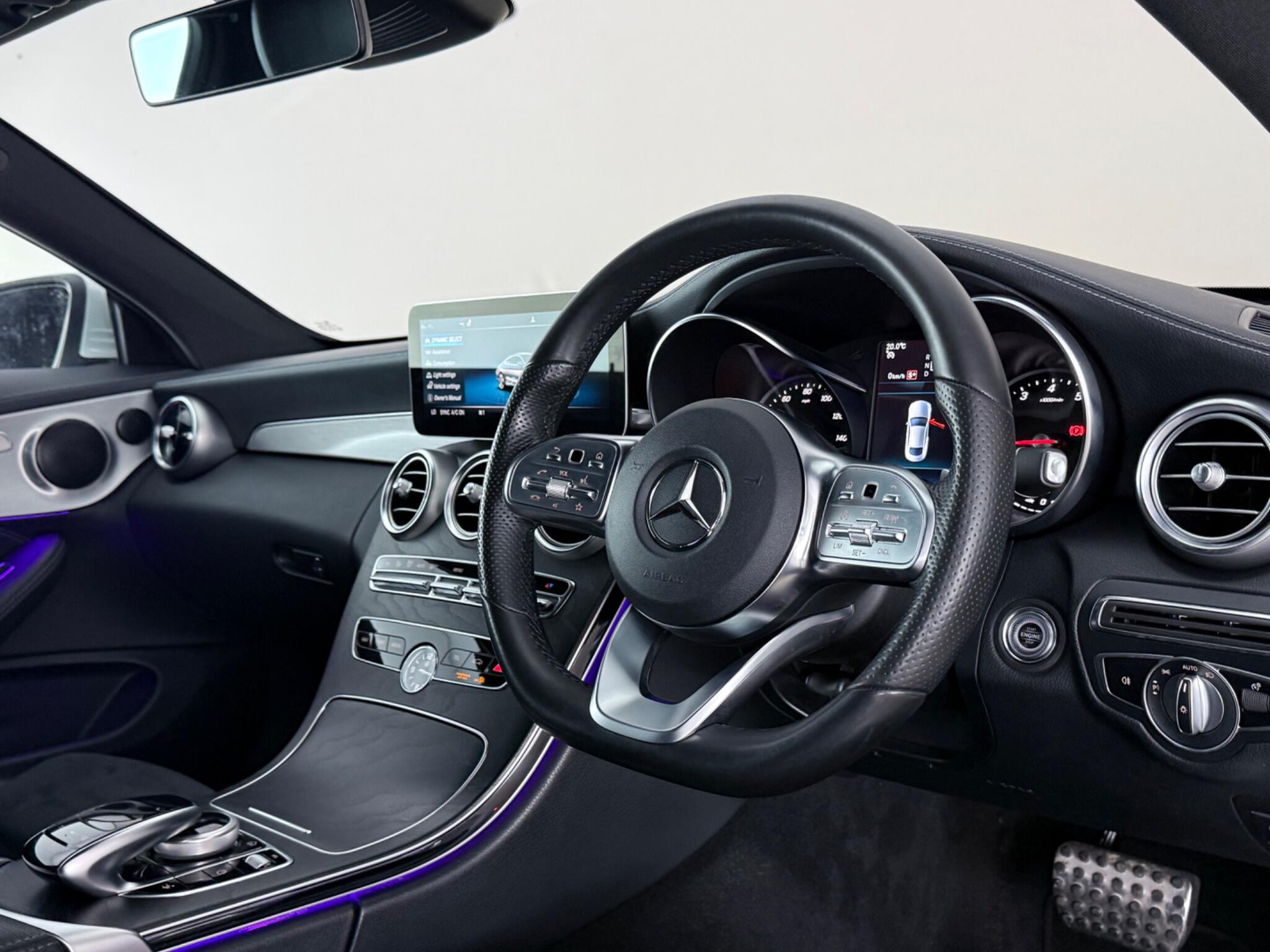 Mercedes-Benz C-Class view 3