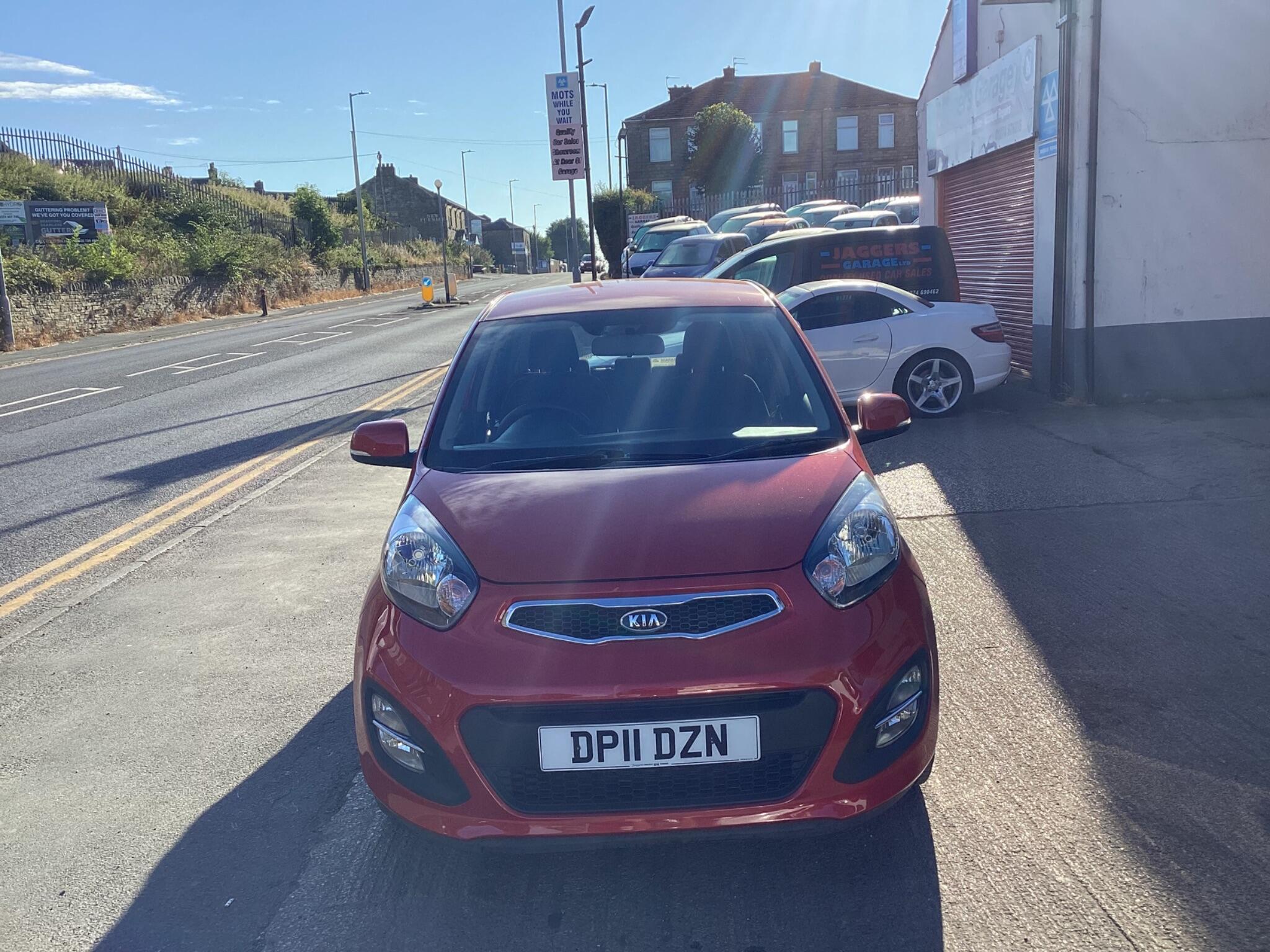 Kia Picanto view 8