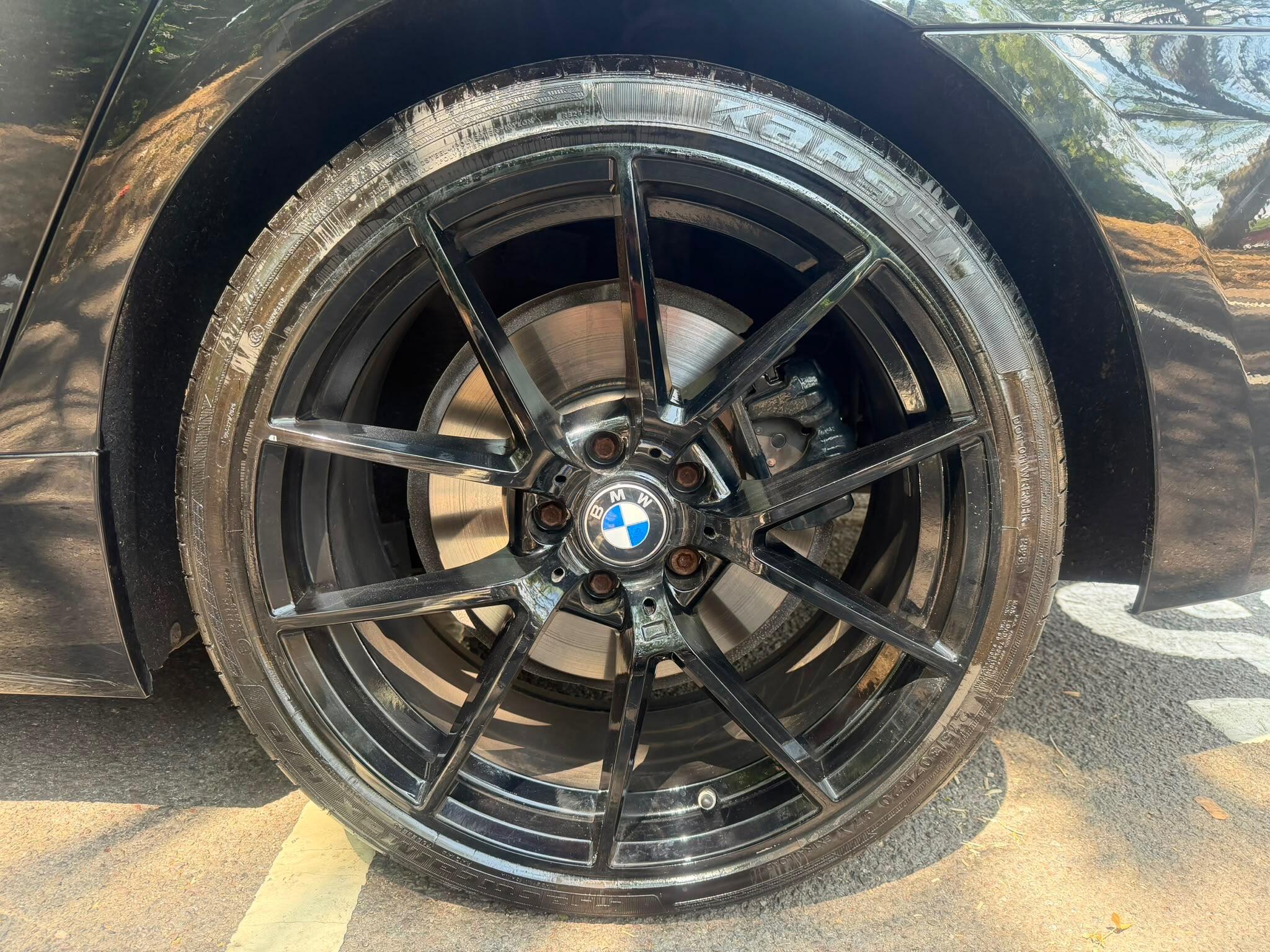 BMW 6 Series view 29