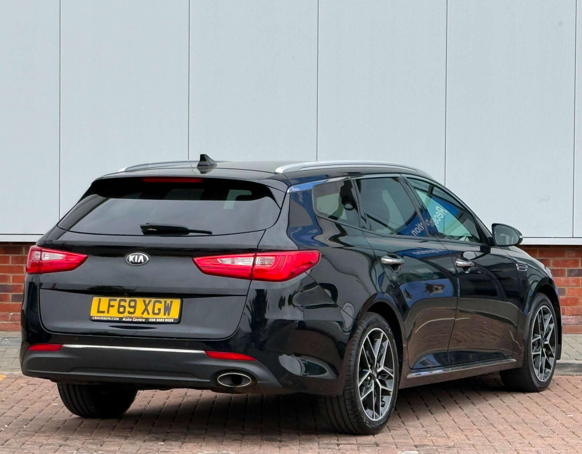 Kia Optima view 11