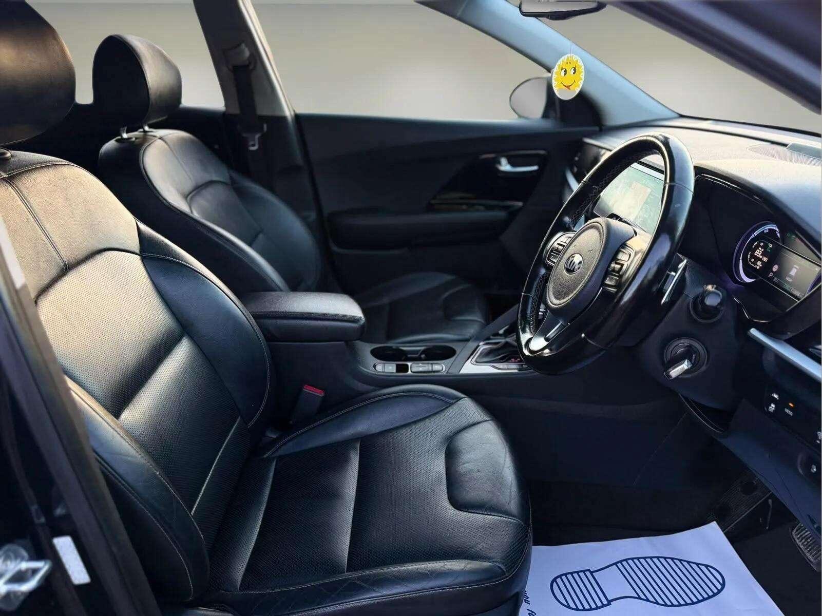 Kia Niro view 33