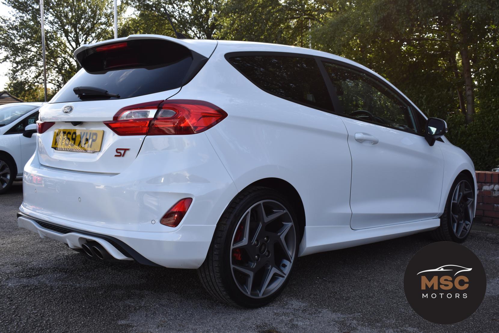 Ford Fiesta view 19