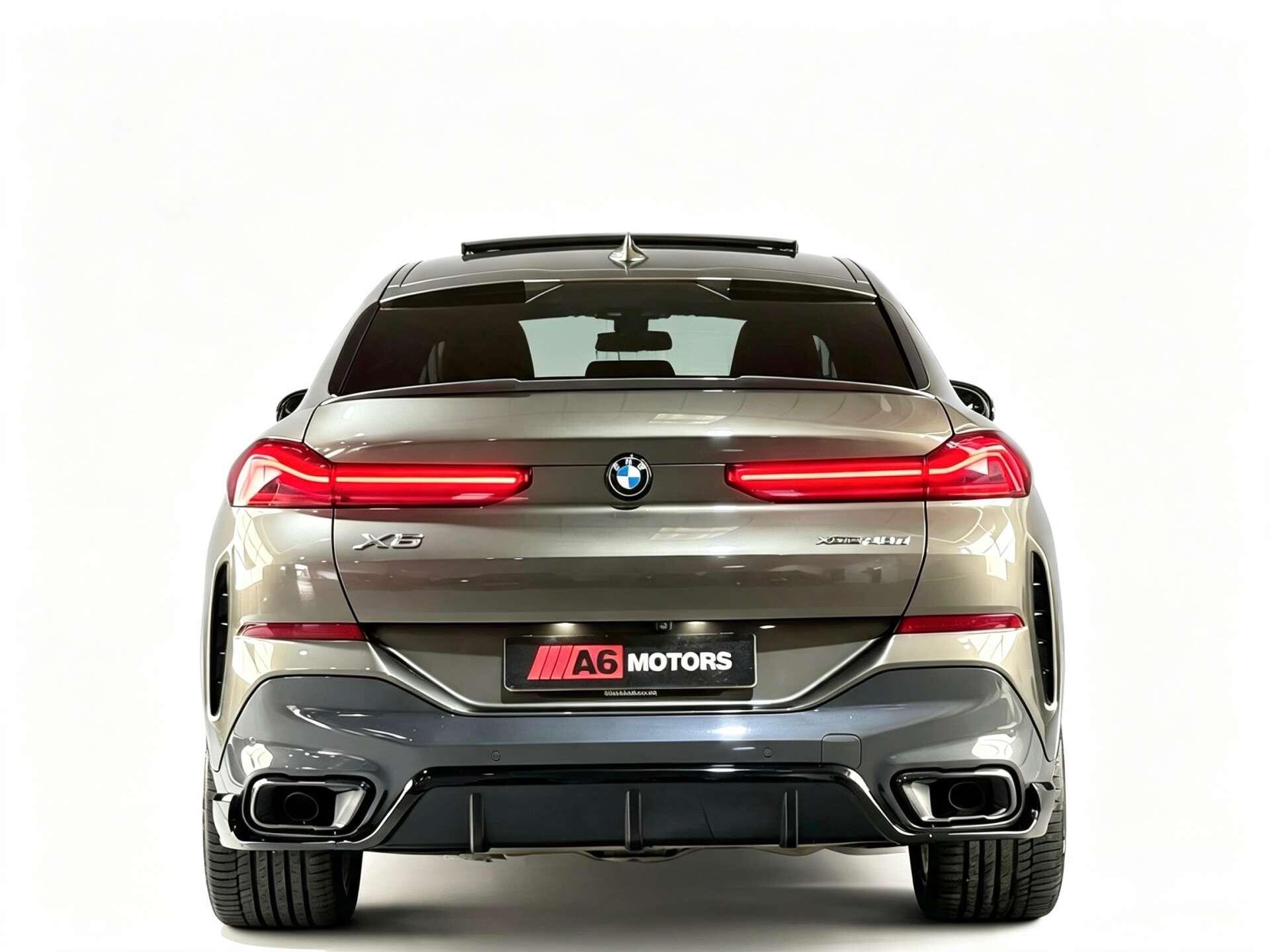 BMW X6 view 11