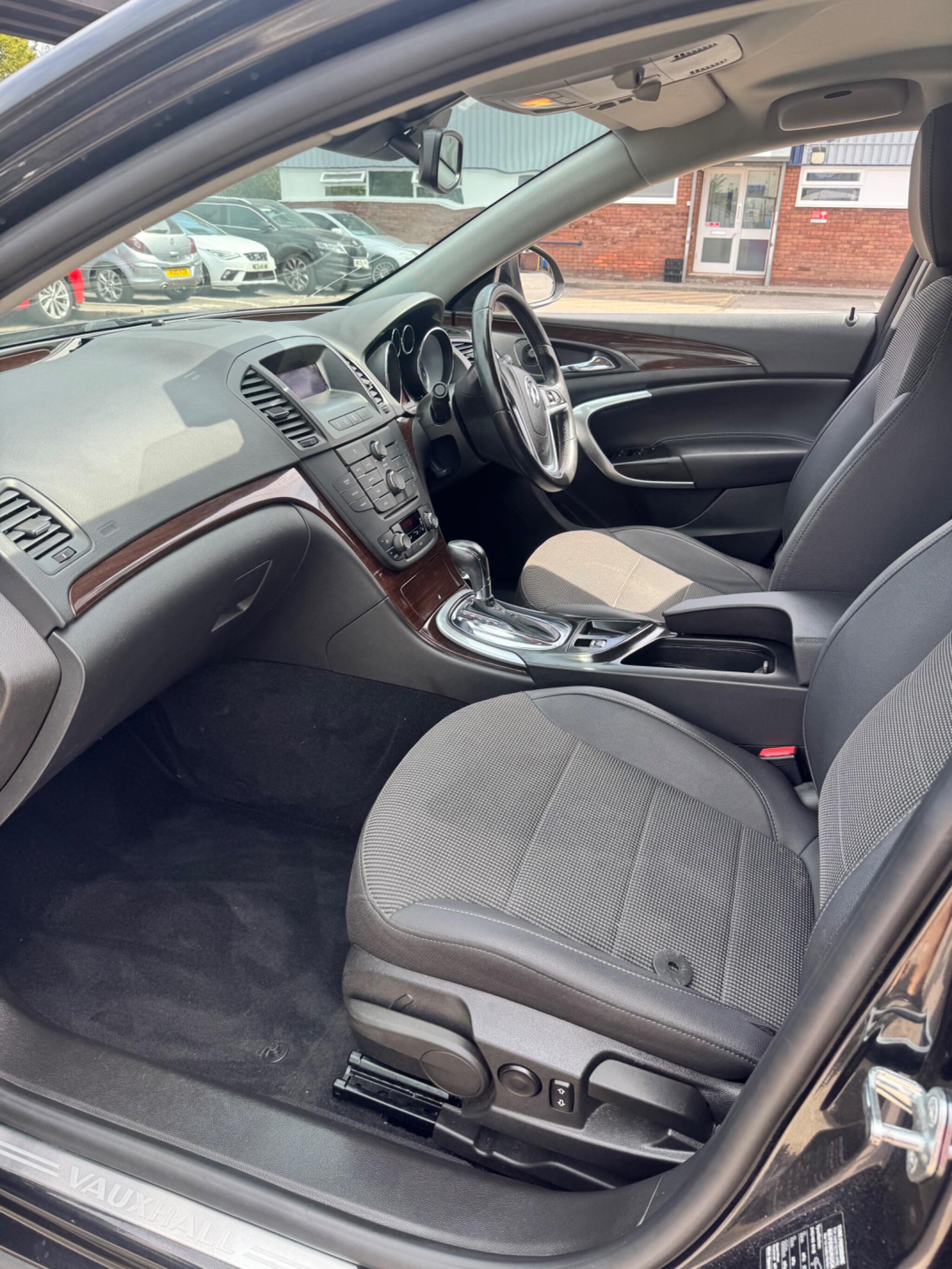 Vauxhall Insignia view 49