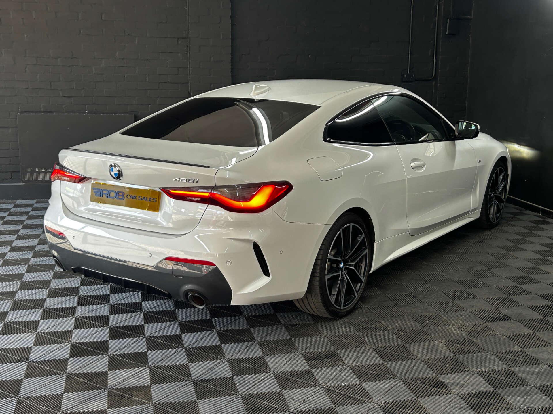 BMW 4 Series view 21