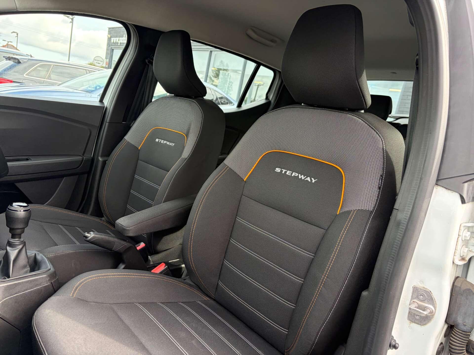 Dacia Sandero Stepway view 17