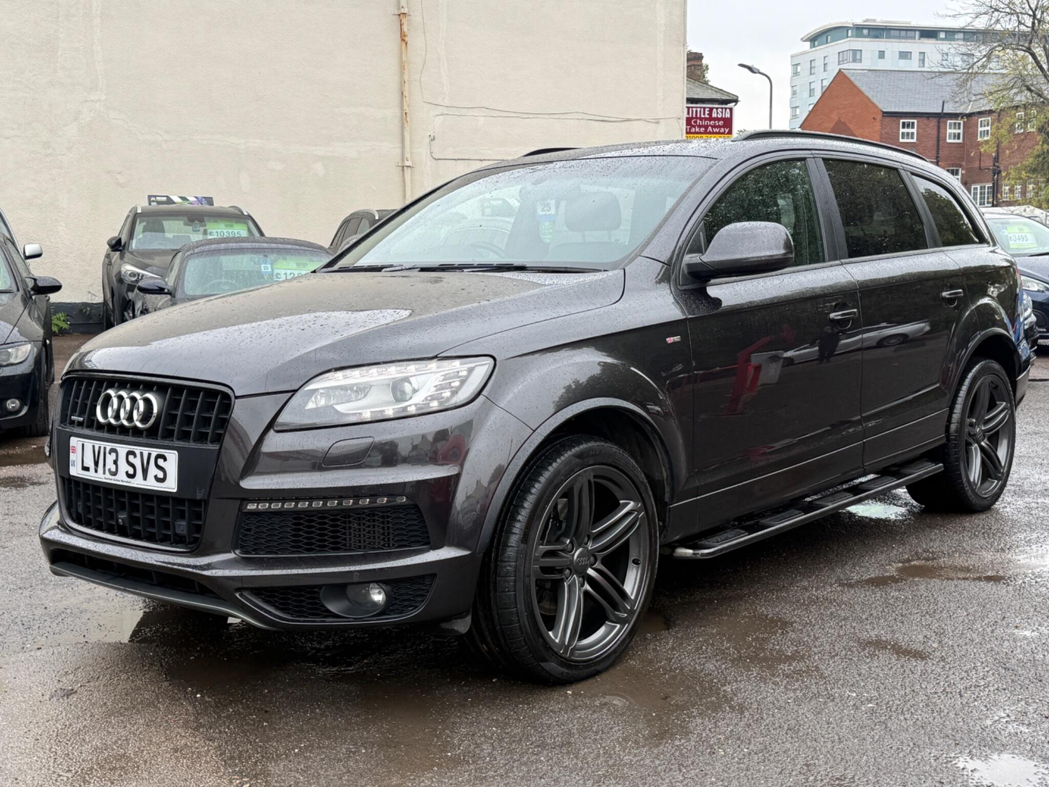 Audi Q7 - Image 8