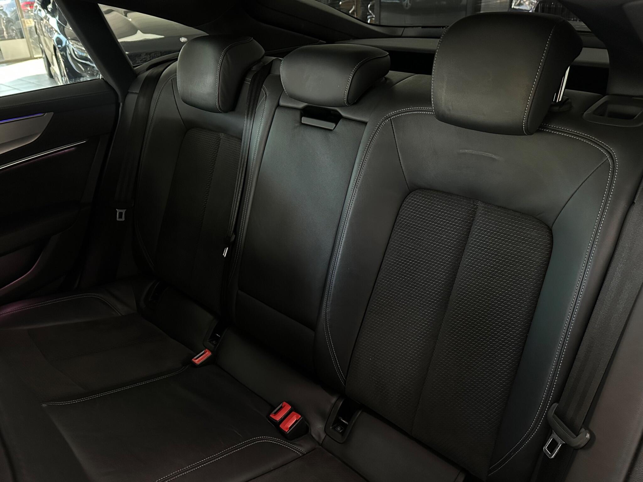 Audi A7 view 38