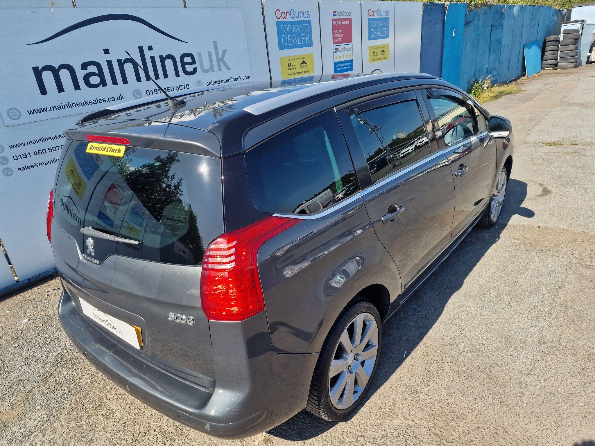 Peugeot 5008 view 22