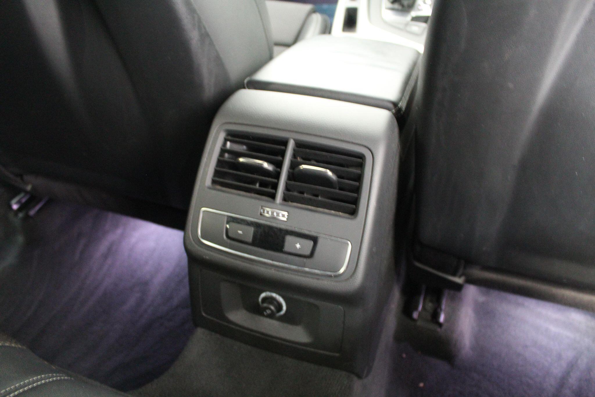 Audi A4 view 55