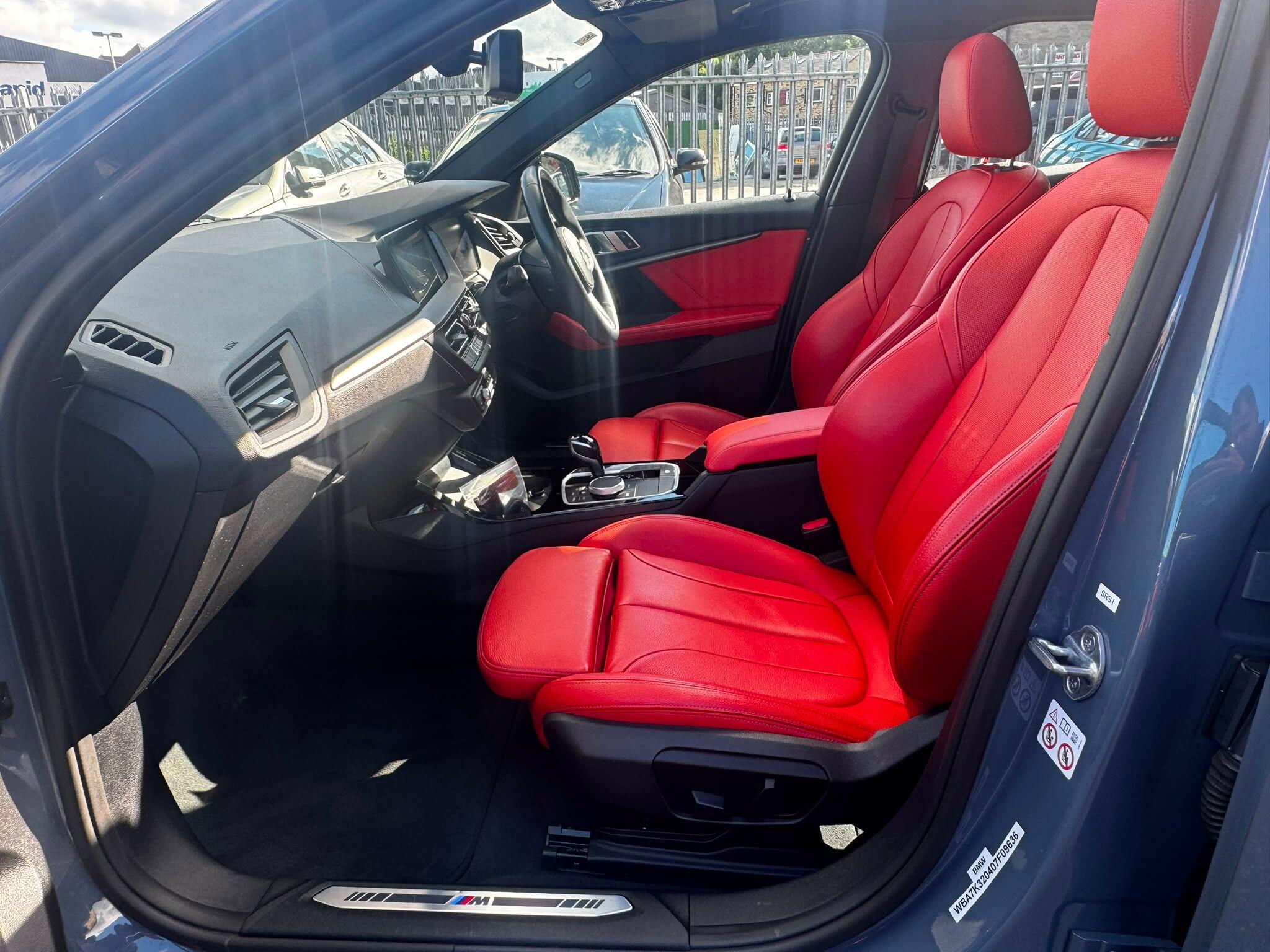 BMW 1 Series view 31