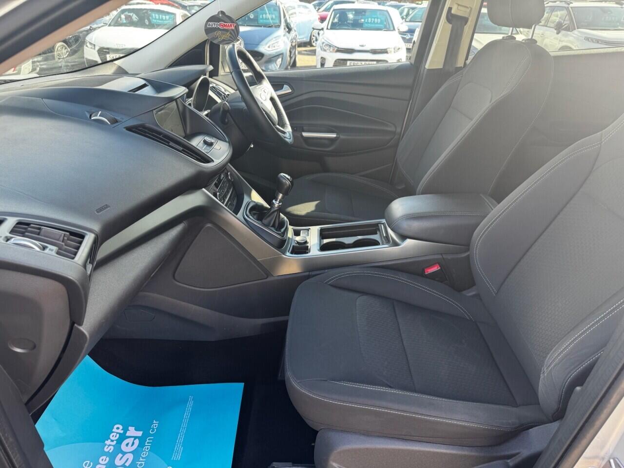 Ford Kuga view 27