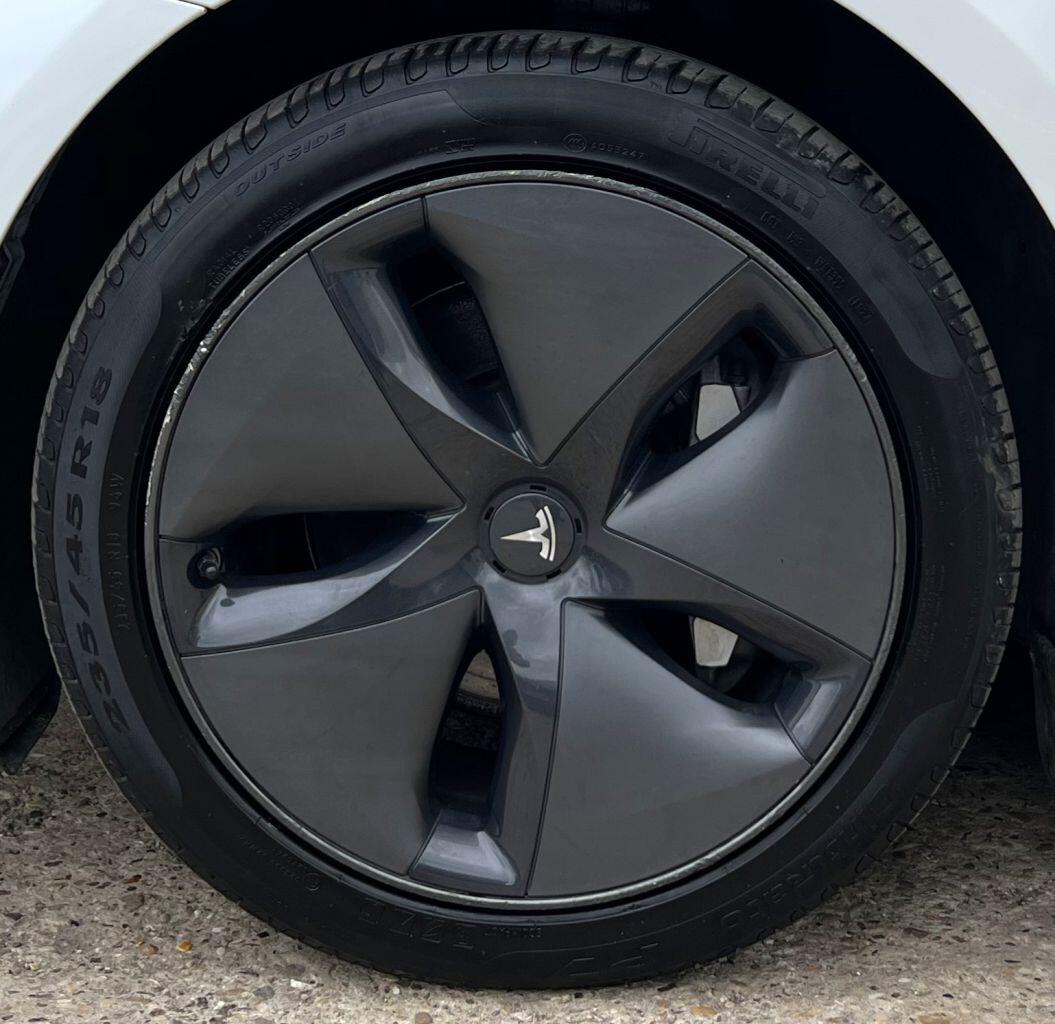 Tesla Model 3 view 13