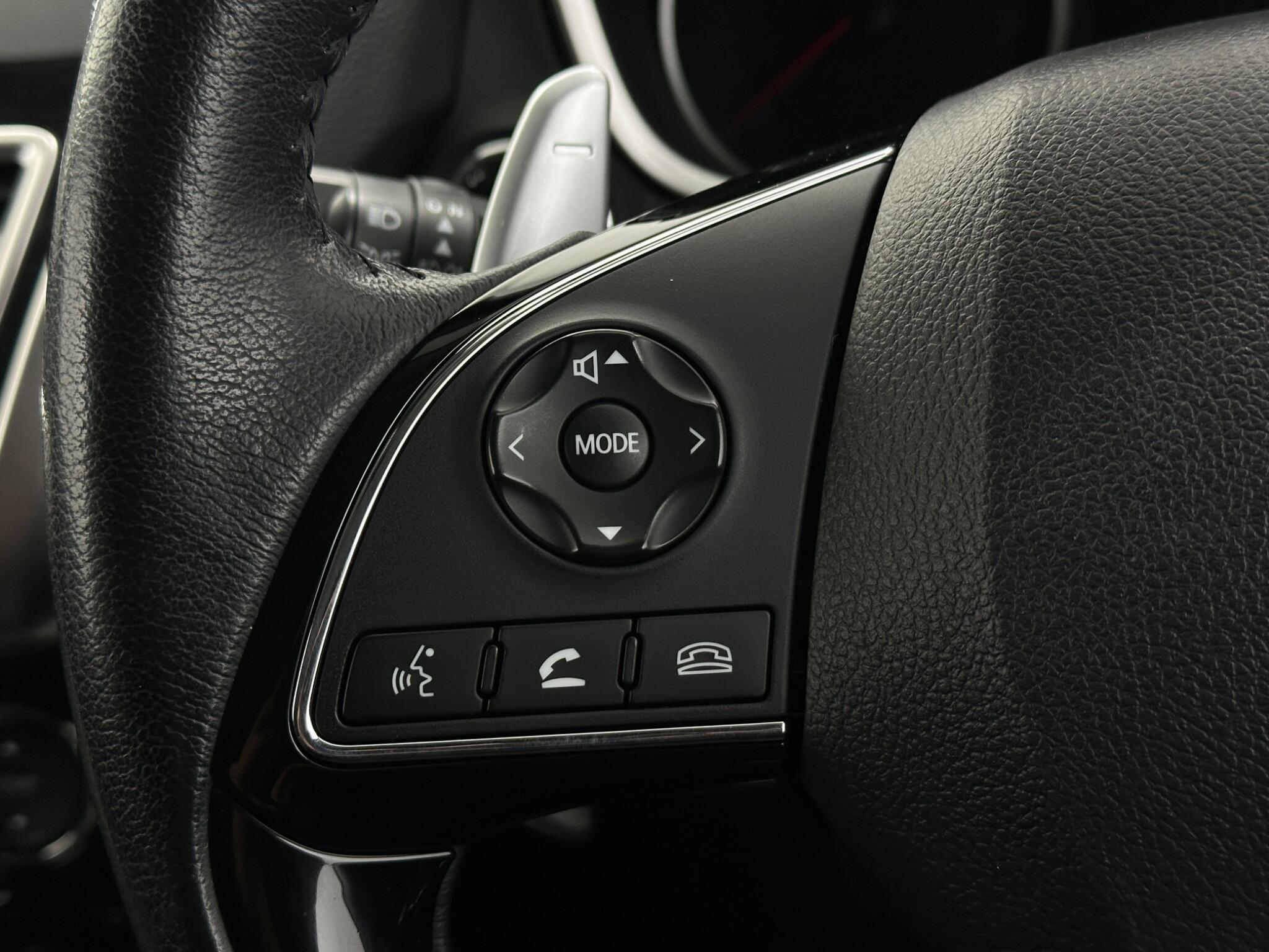 Mitsubishi Eclipse Cross view 15