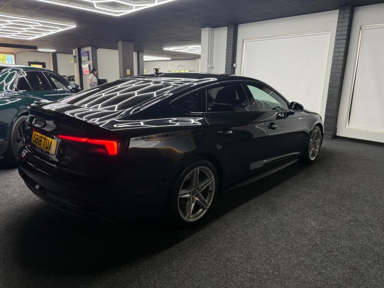 Audi A5 view 15