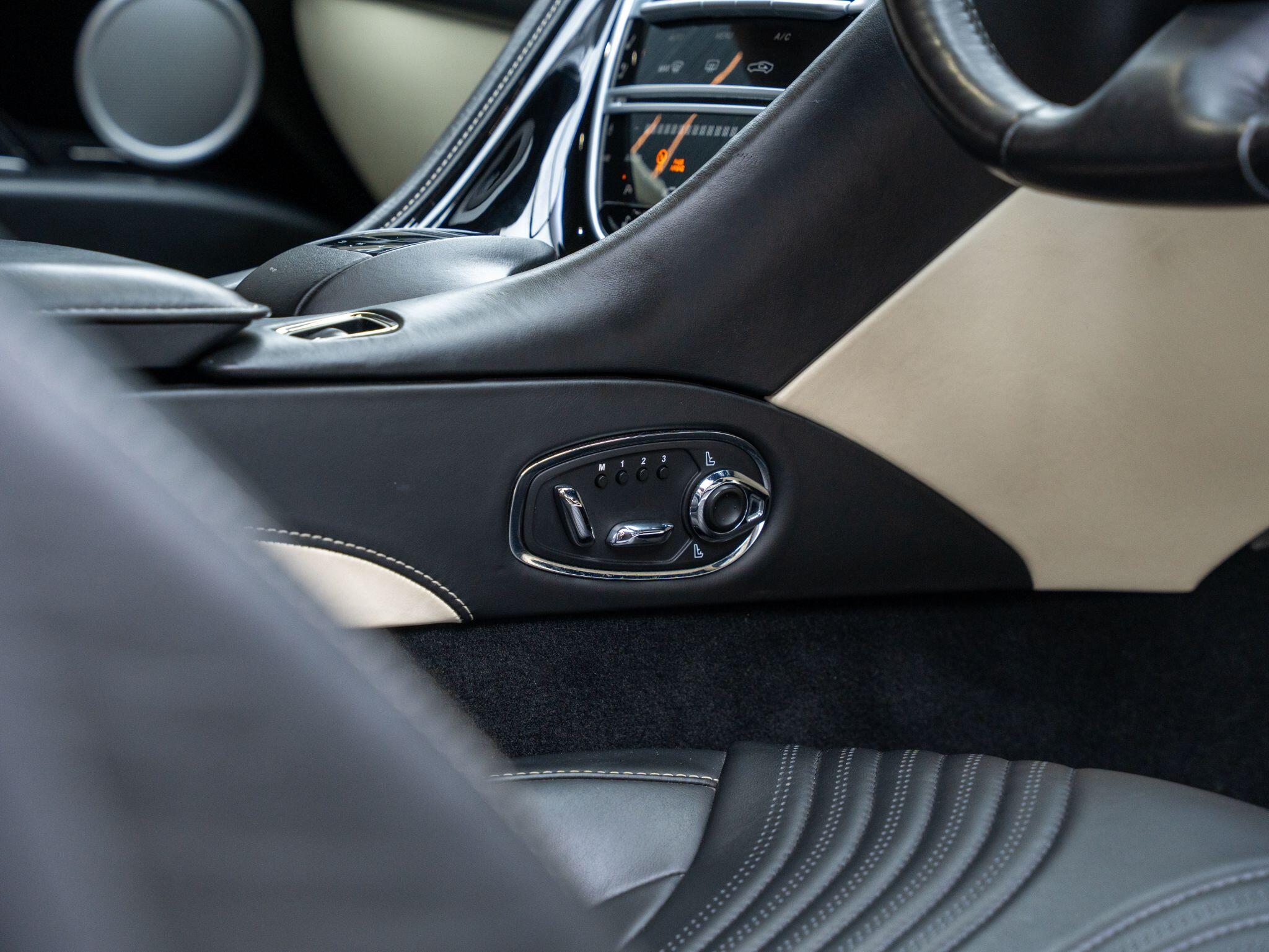 Aston Martin DB11 view 16