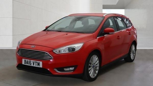 Ford Focus view 11